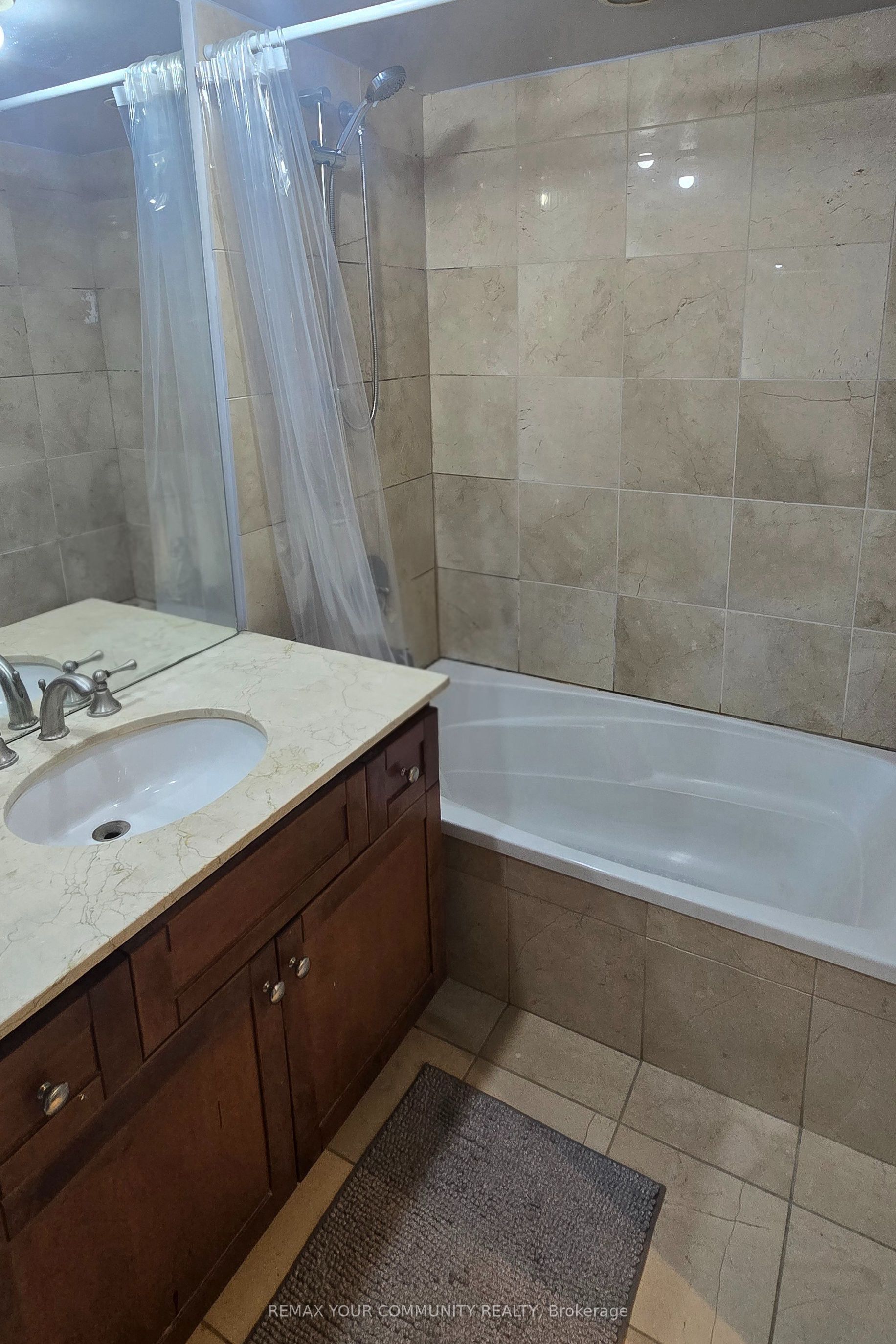 2737 Keele Street 413 Property Photo 10
