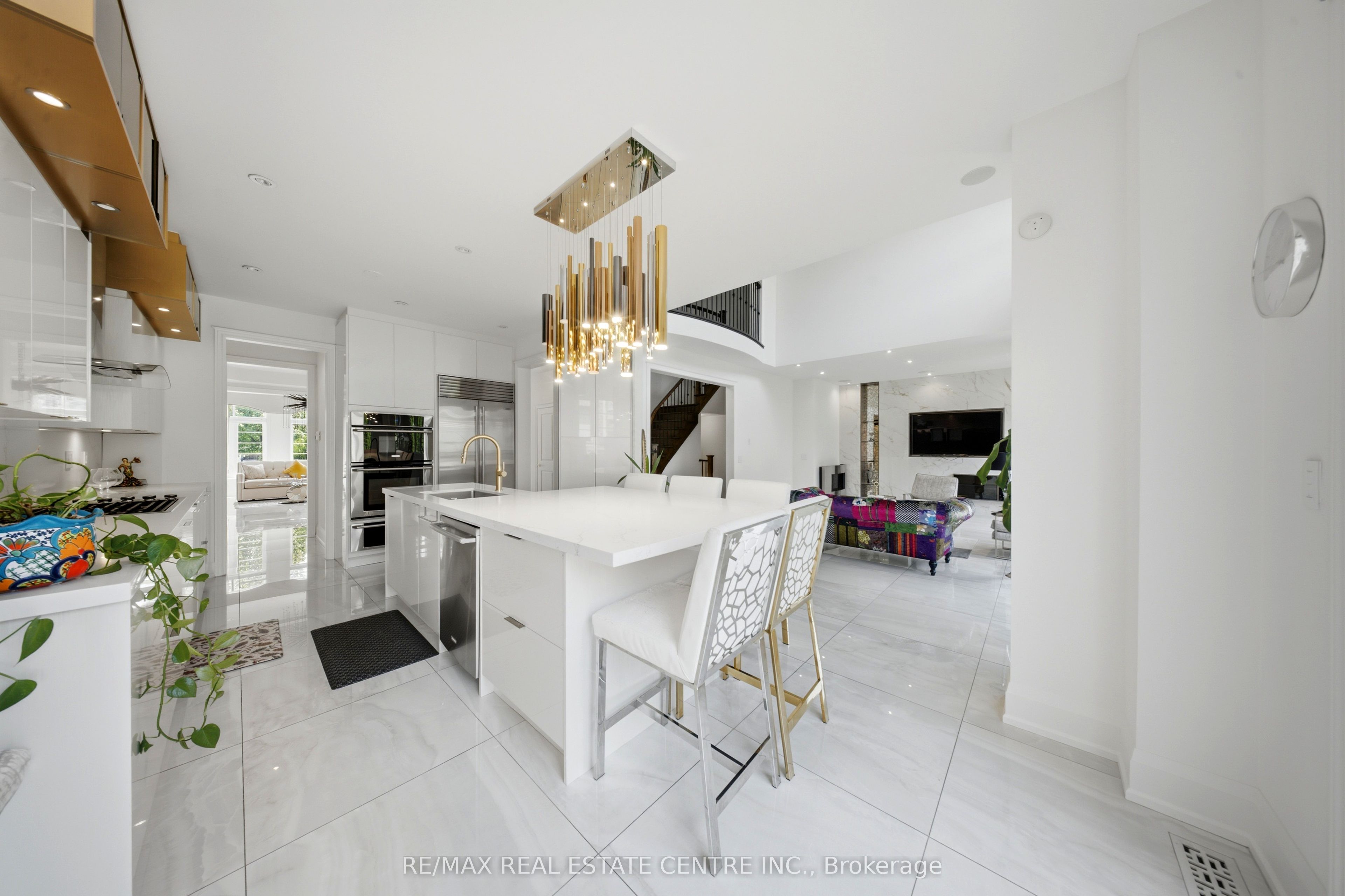 567 Bridgeview Road Property Photo 15