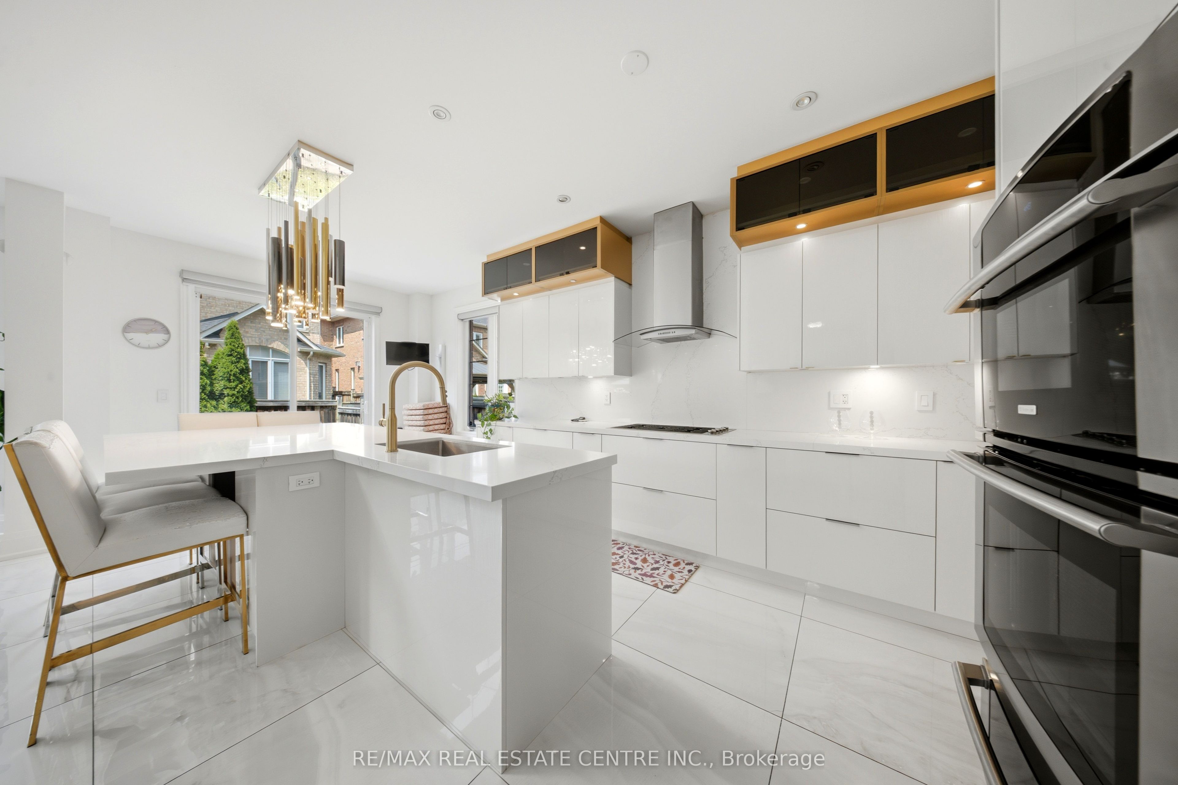 567 Bridgeview Road Property Photo 17