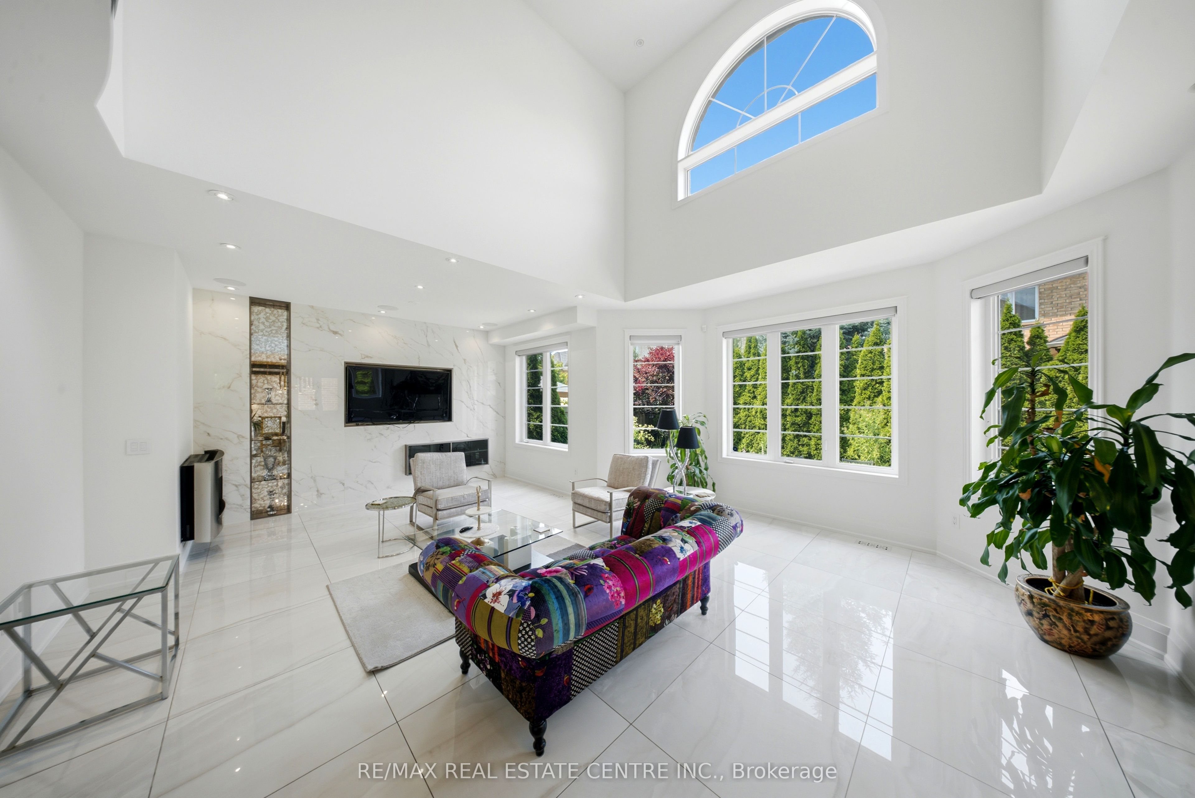 567 Bridgeview Road Property Photo 18