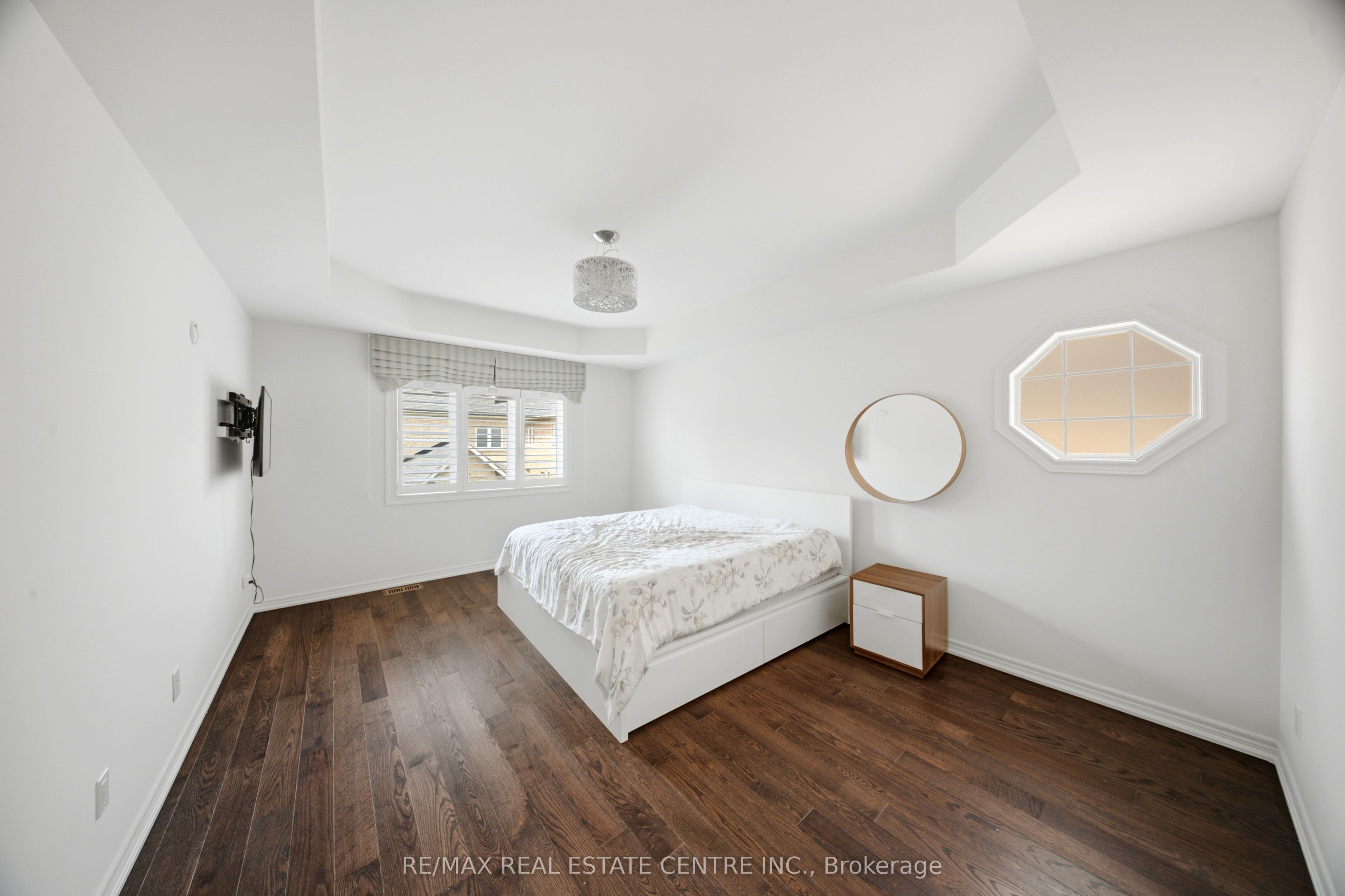 567 Bridgeview Road Property Photo 24