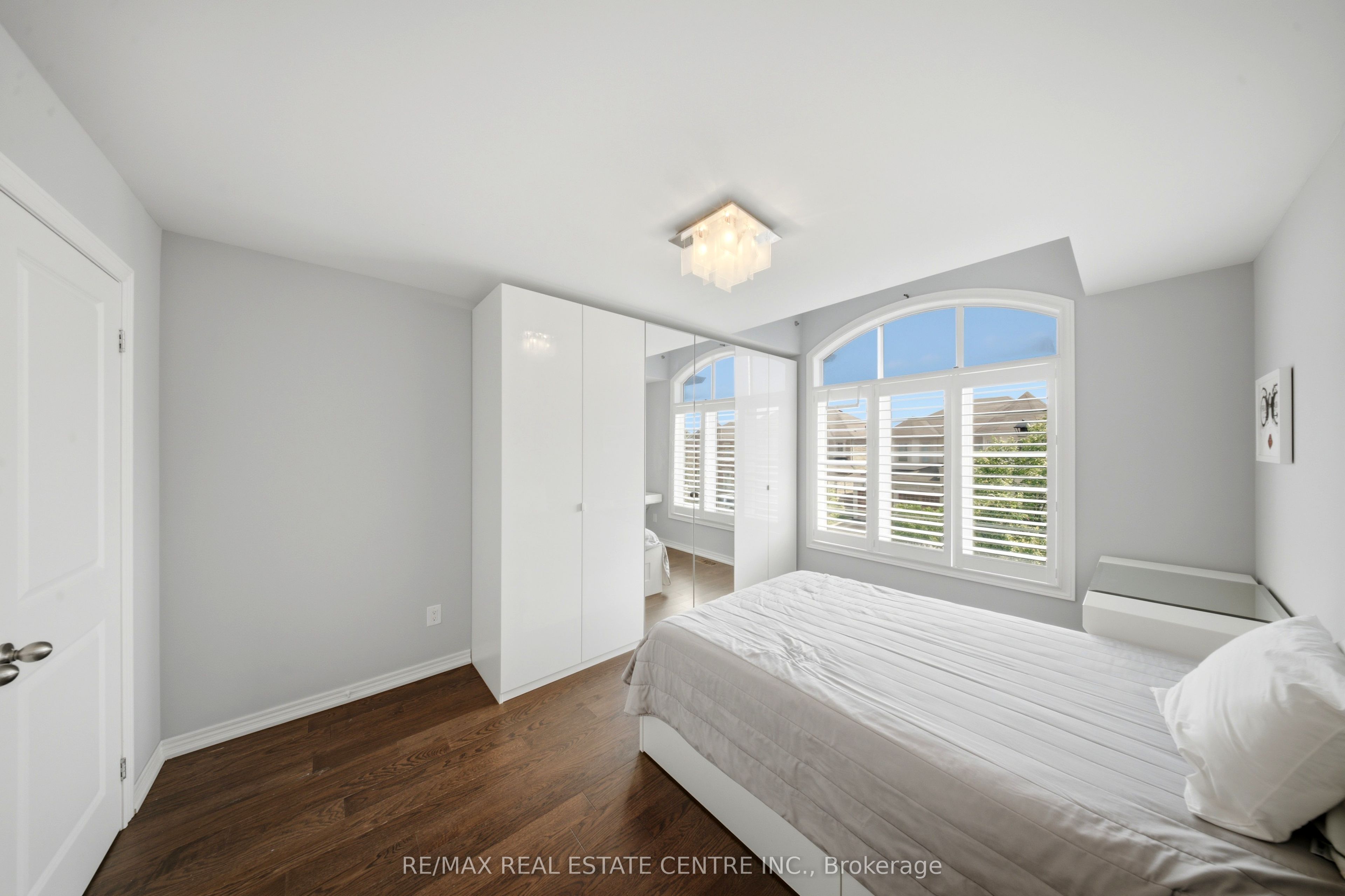 567 Bridgeview Road Property Photo 33