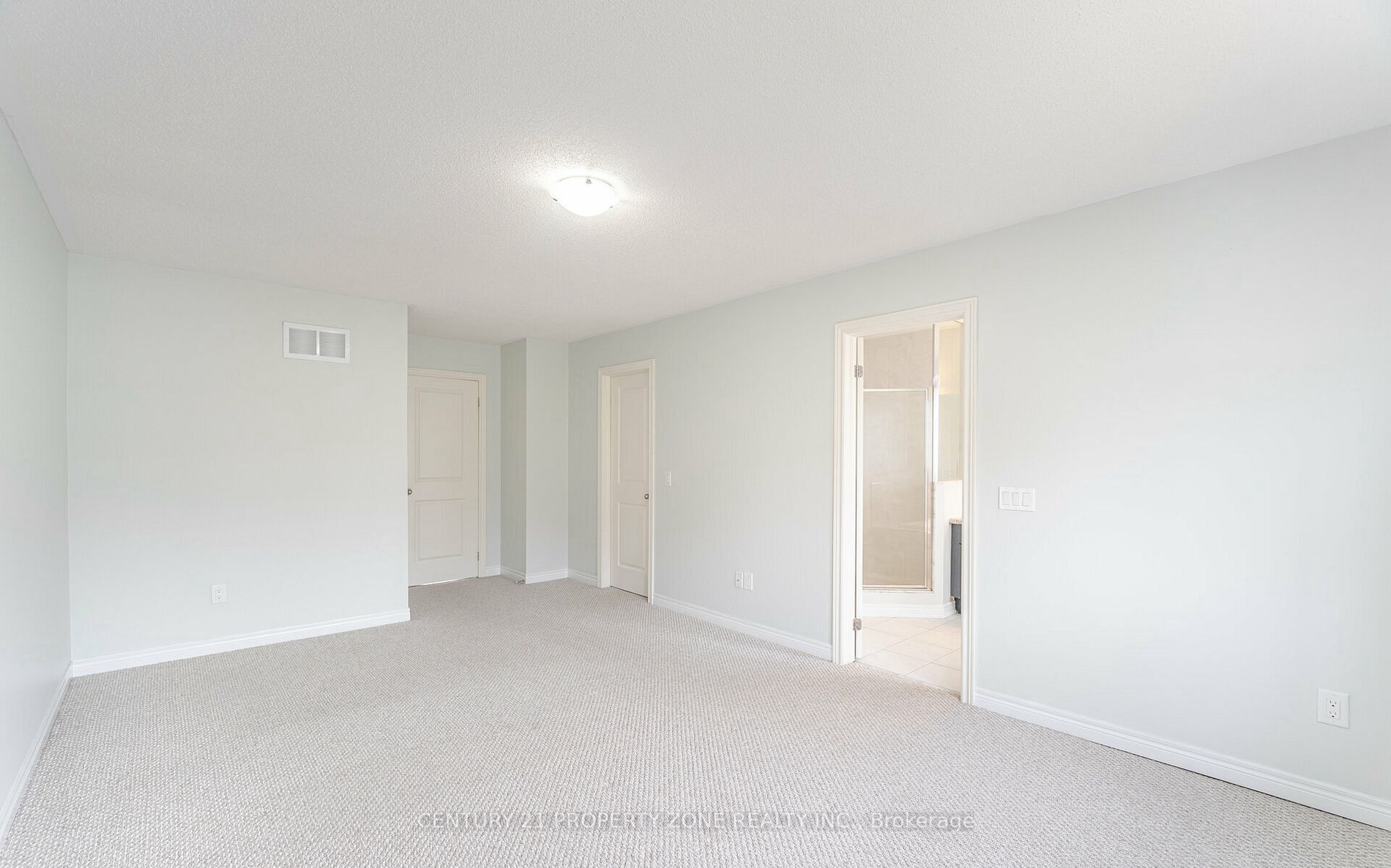 6 Dufay Road Property Photo 14