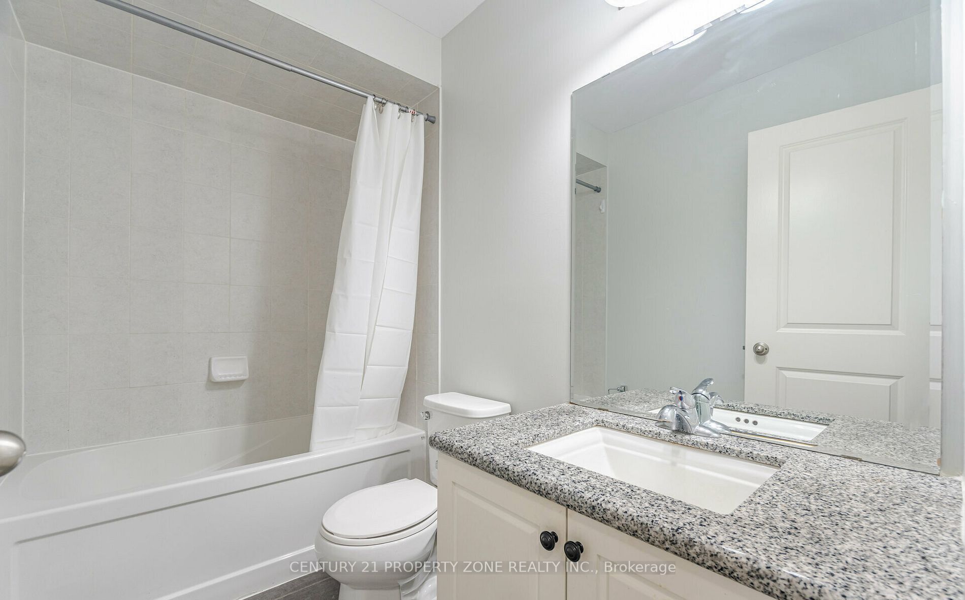 6 Dufay Road Property Photo 23