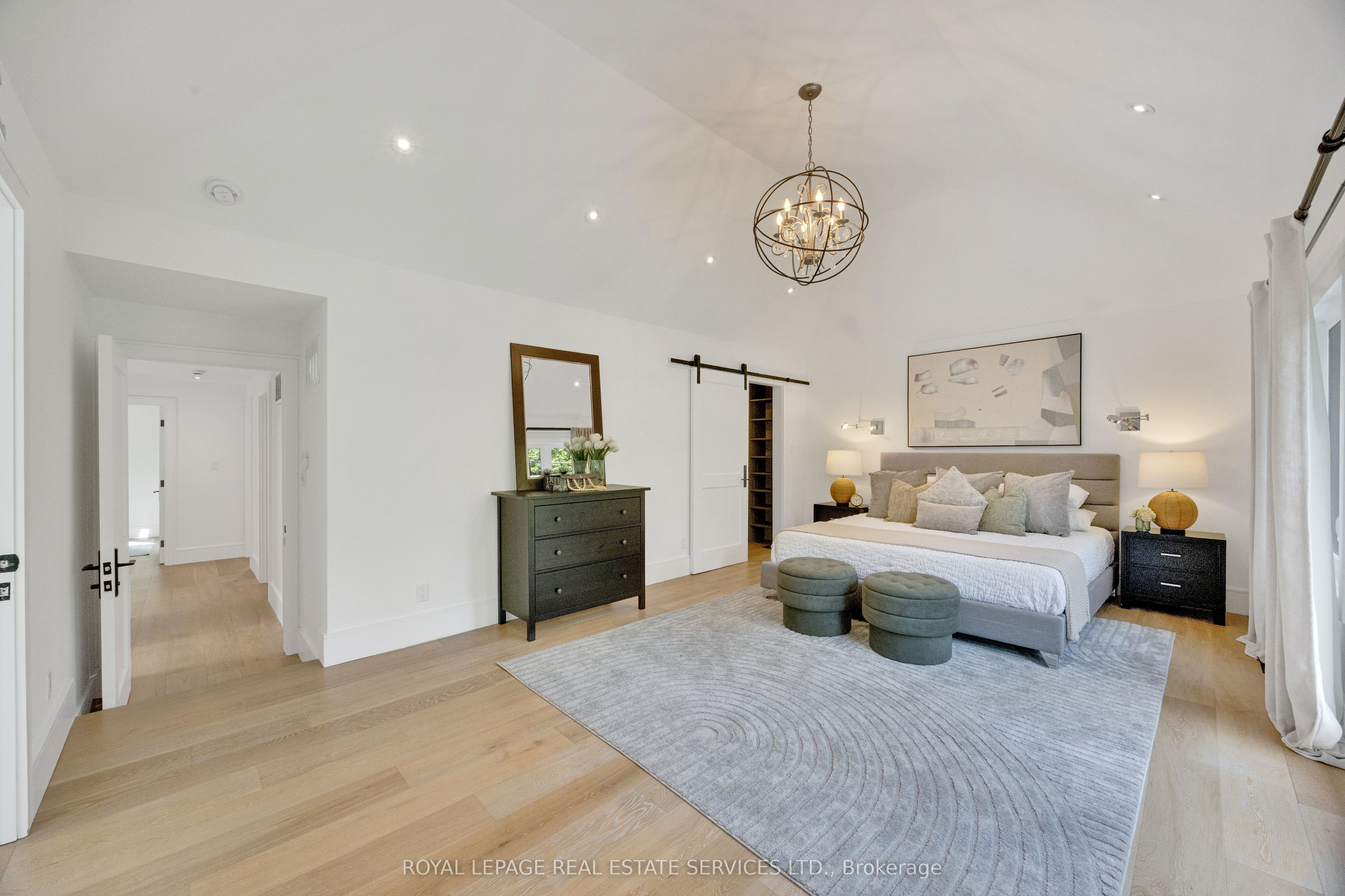 52 Glenaden Avenue E Property Photo 22