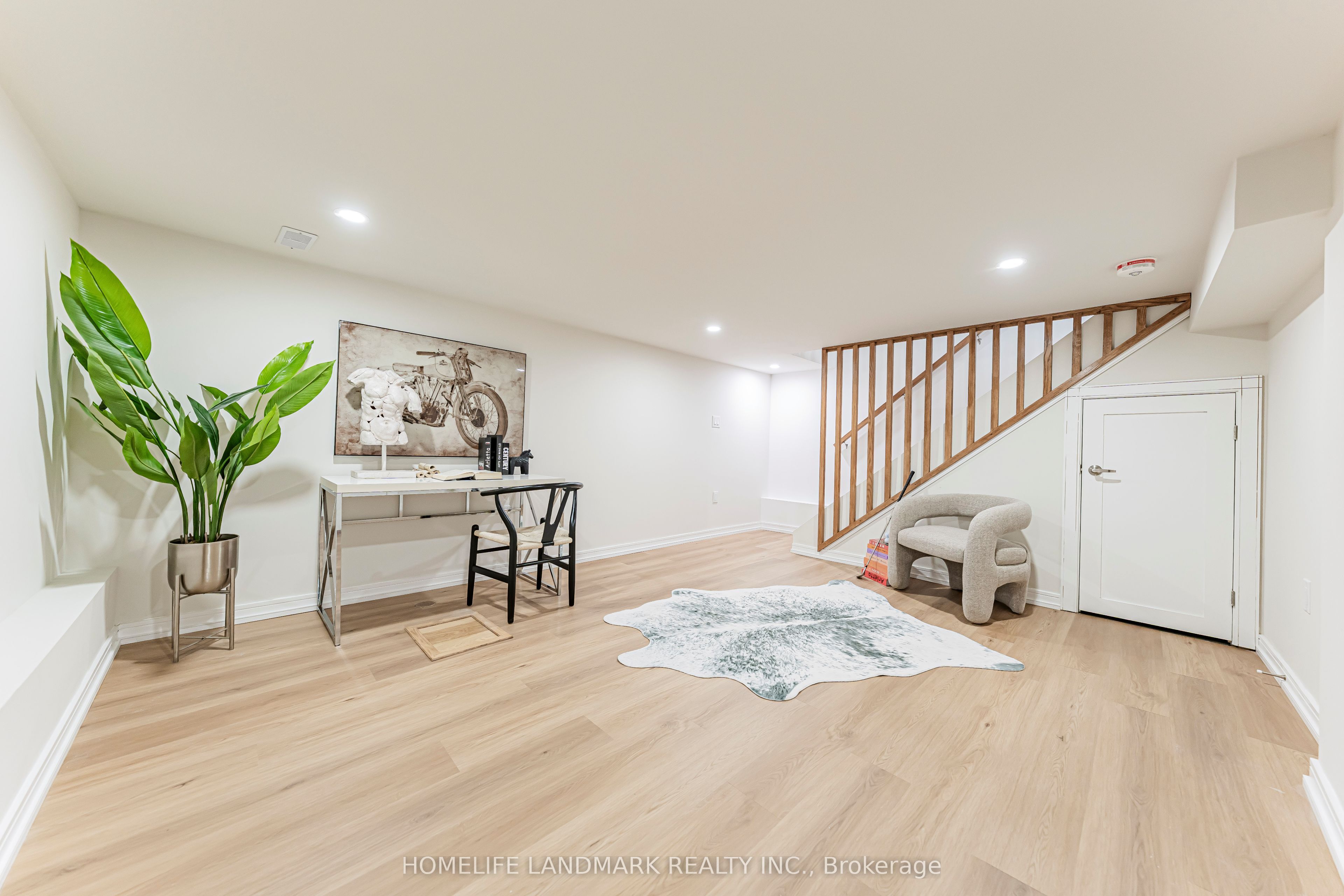 88 Waniska Avenue Property Photo 33