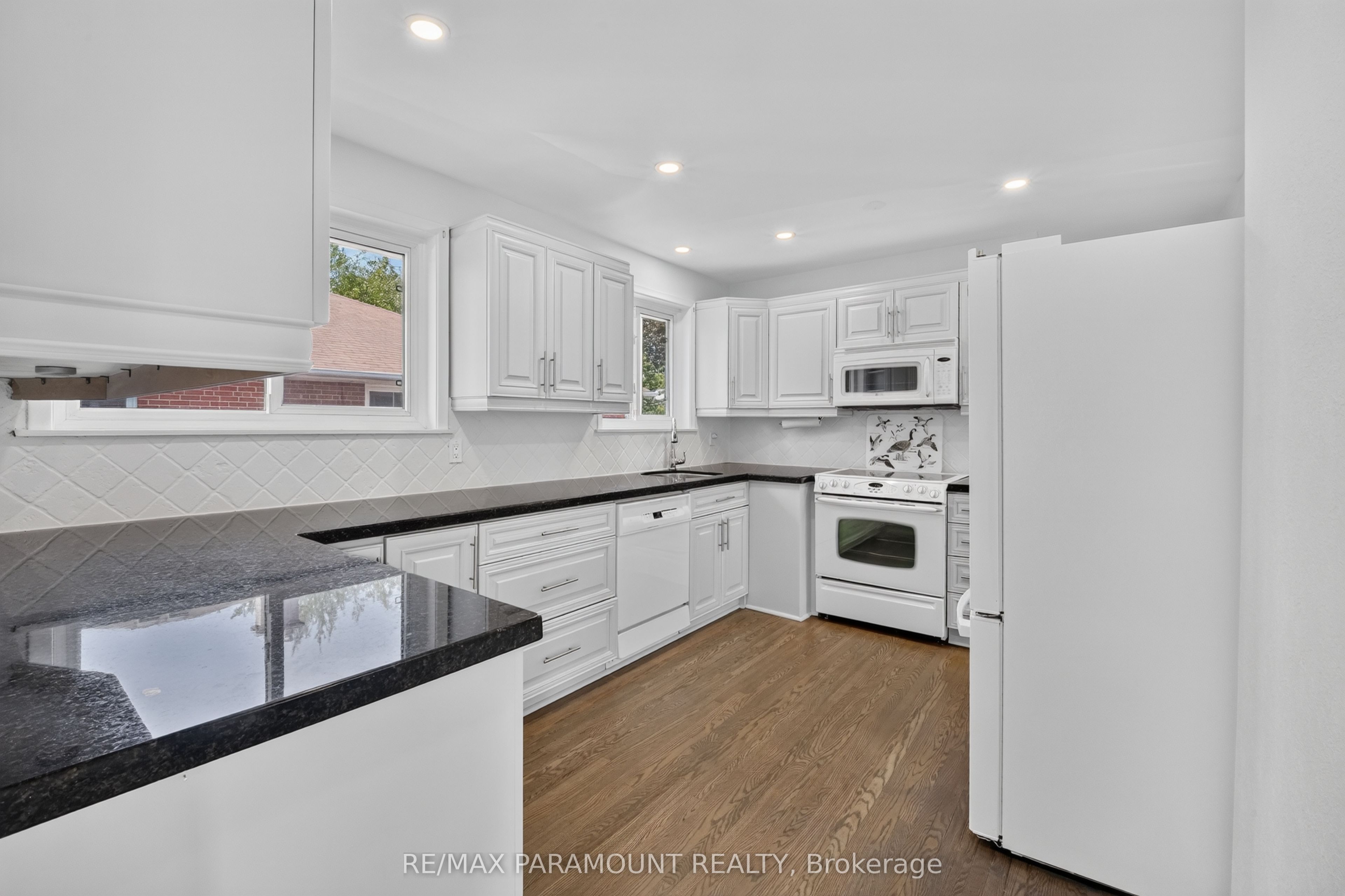 63 Argyle Crescent Property Photo 9