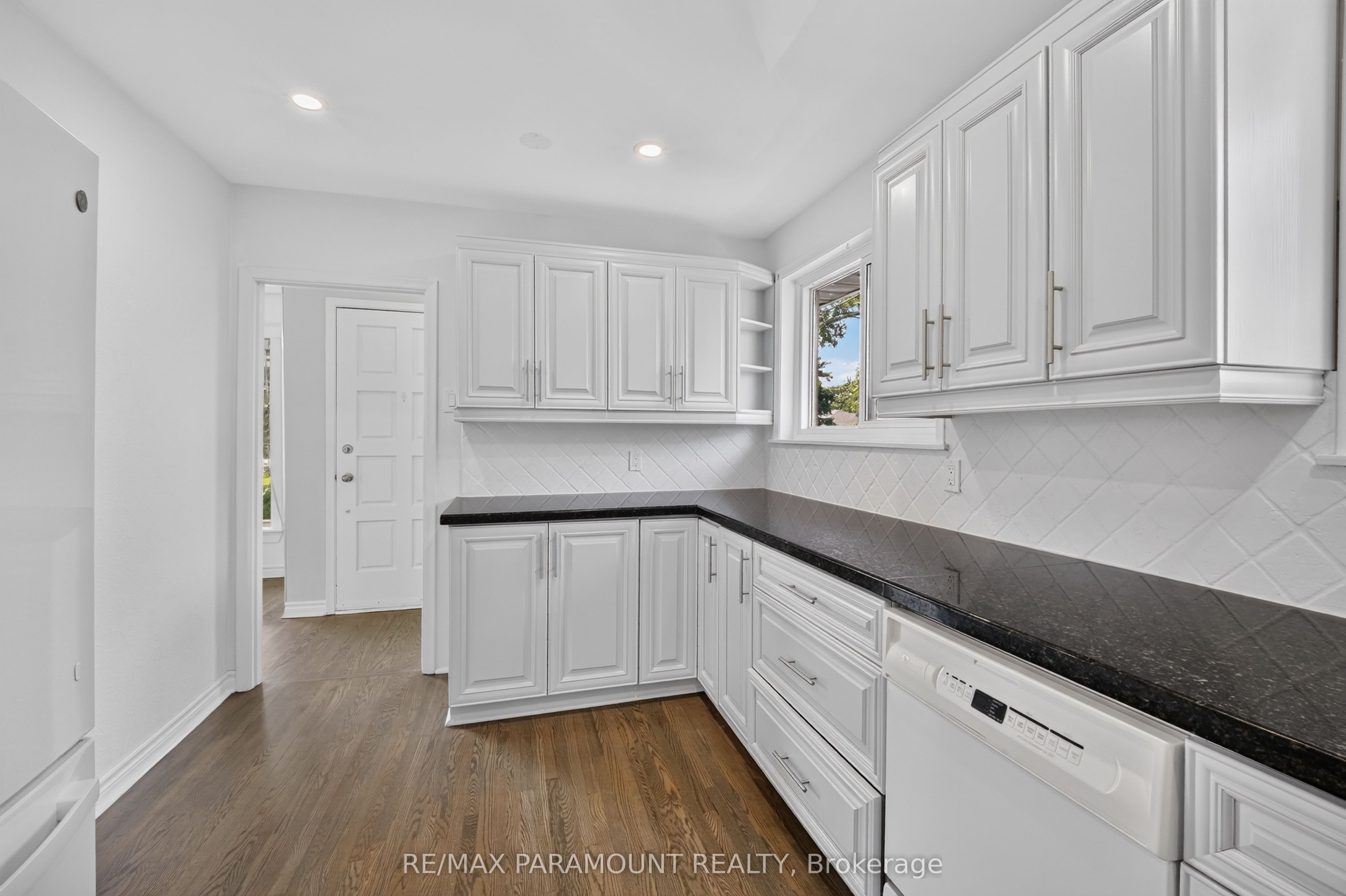 63 Argyle Crescent Property Photo 11