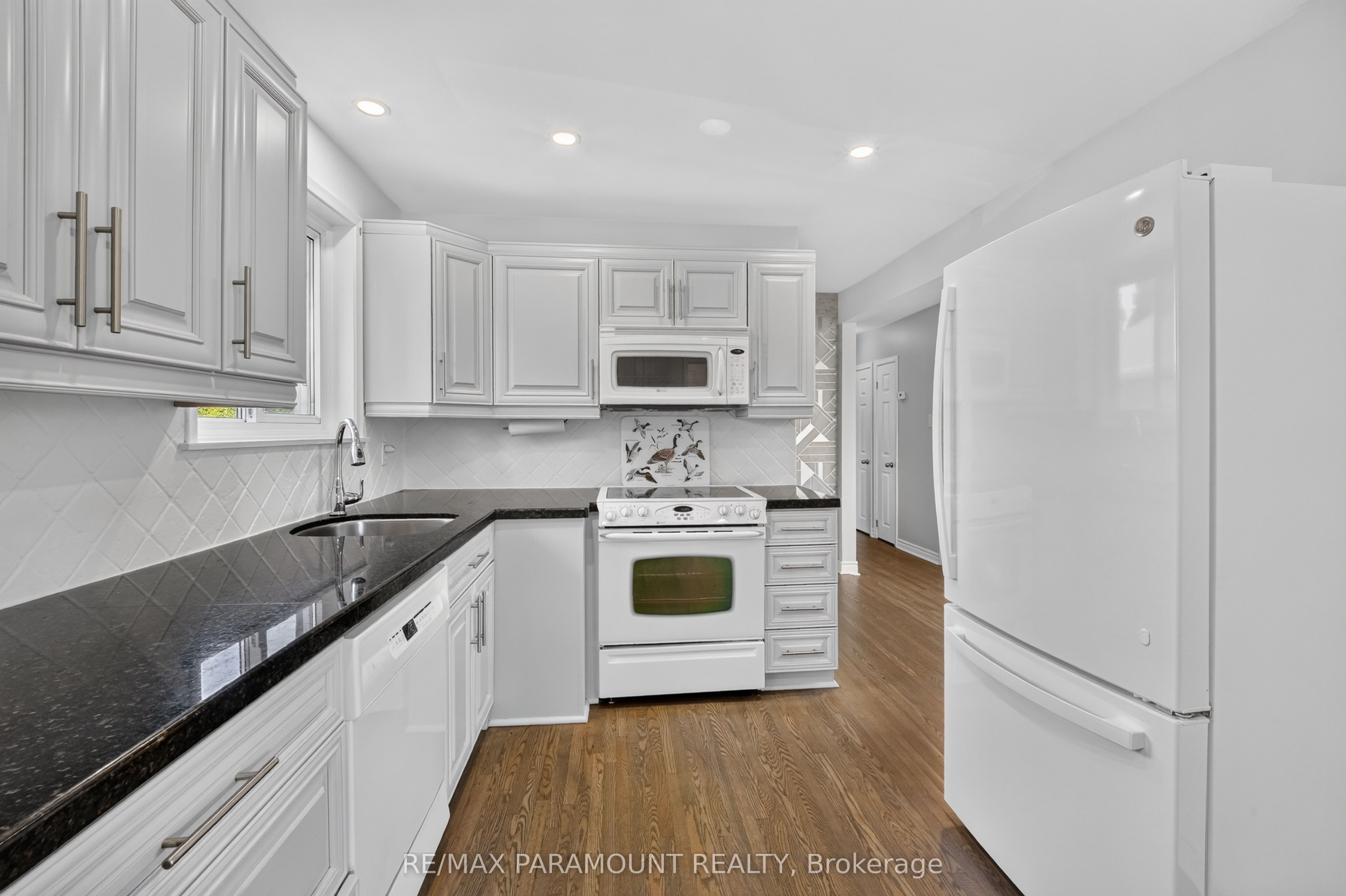 63 Argyle Crescent Property Photo 12