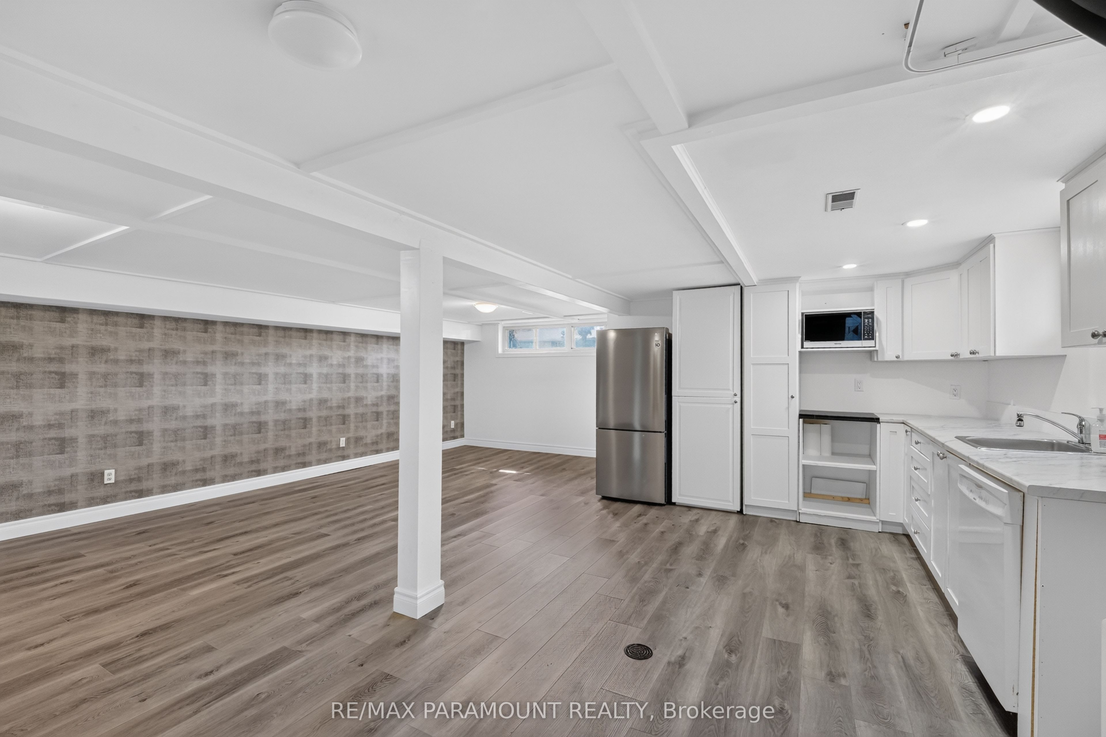 63 Argyle Crescent Property Photo 24