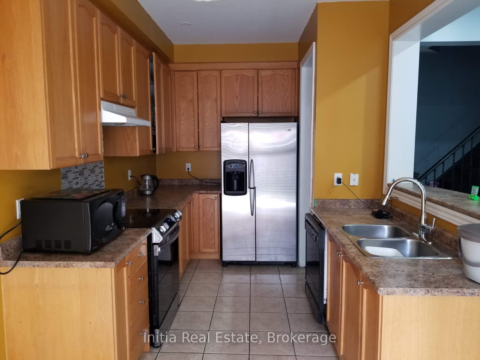 99 Connolly Crescent Property Photo 4