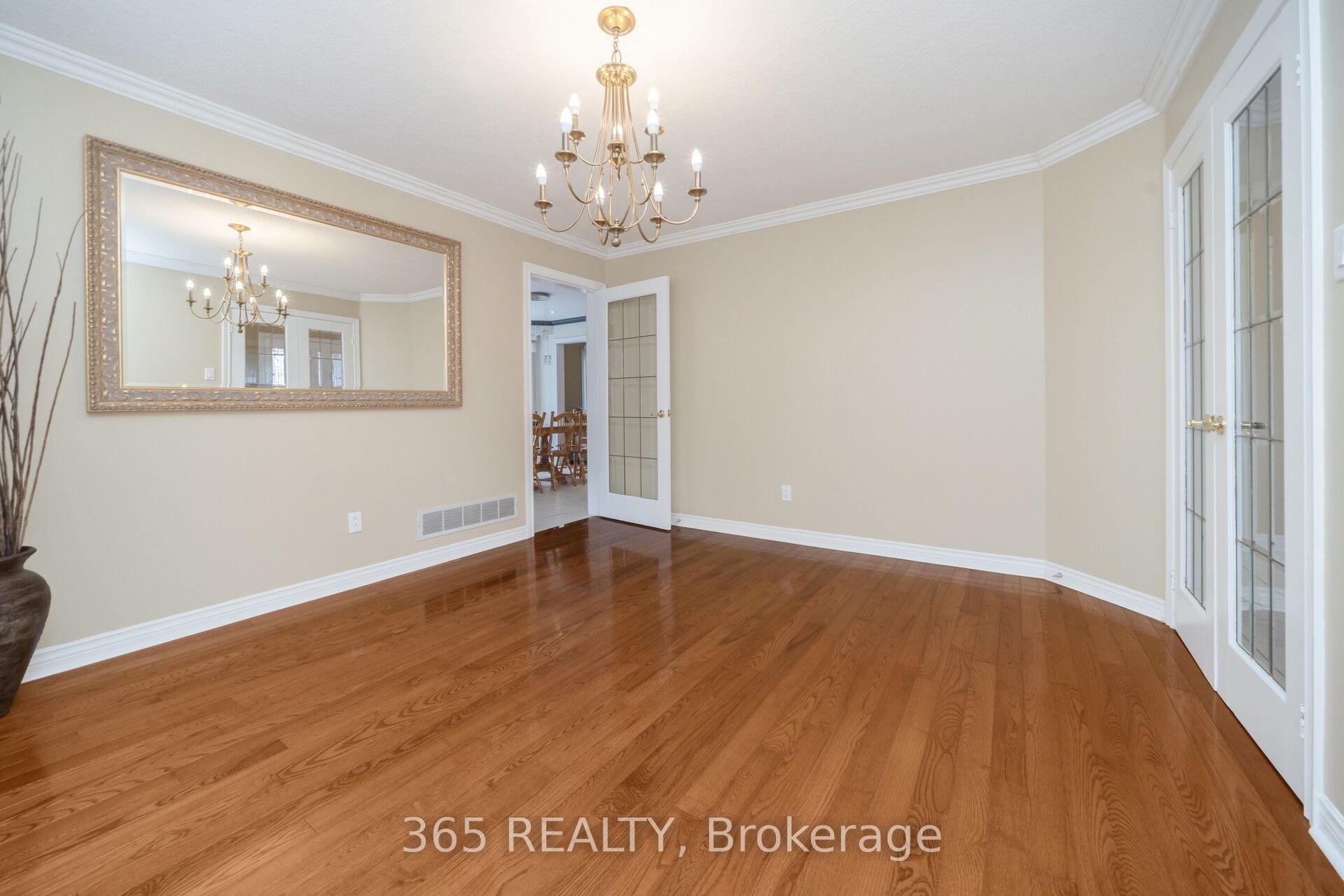 52 Leeward Drive Property Photo 7