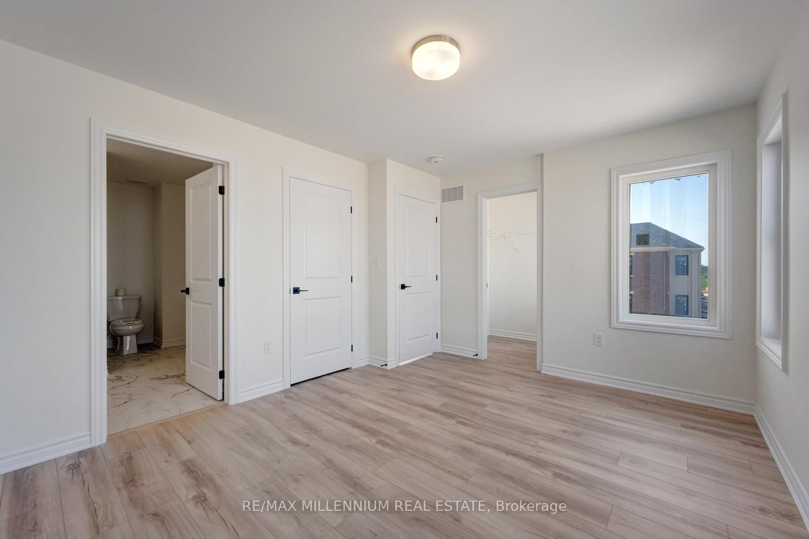 36 Thornbird Crescent Upper Property Photo 21