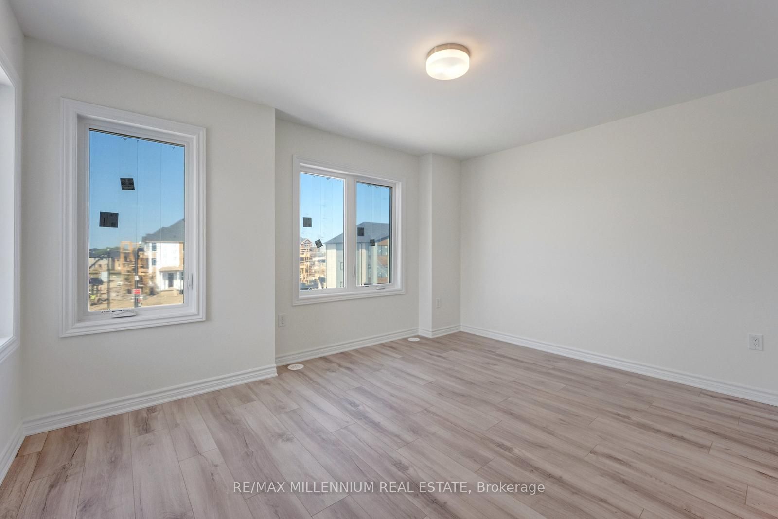 36 Thornbird Crescent Upper Property Photo 22