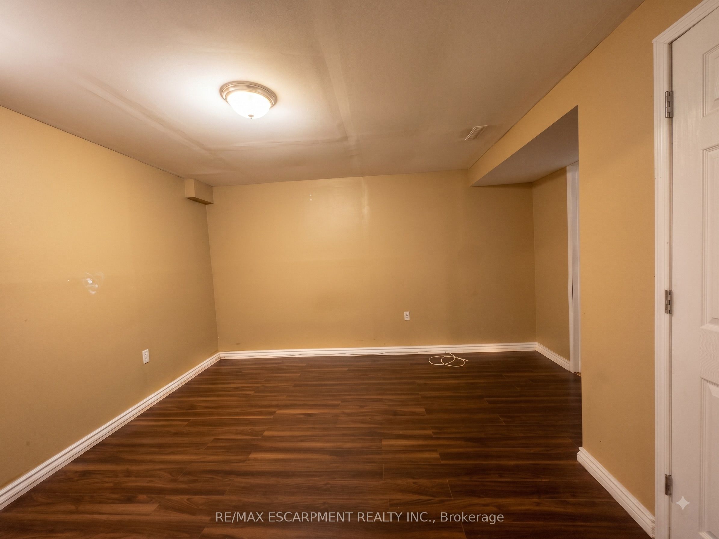56 Peachleaf Crescent Property Photo 21