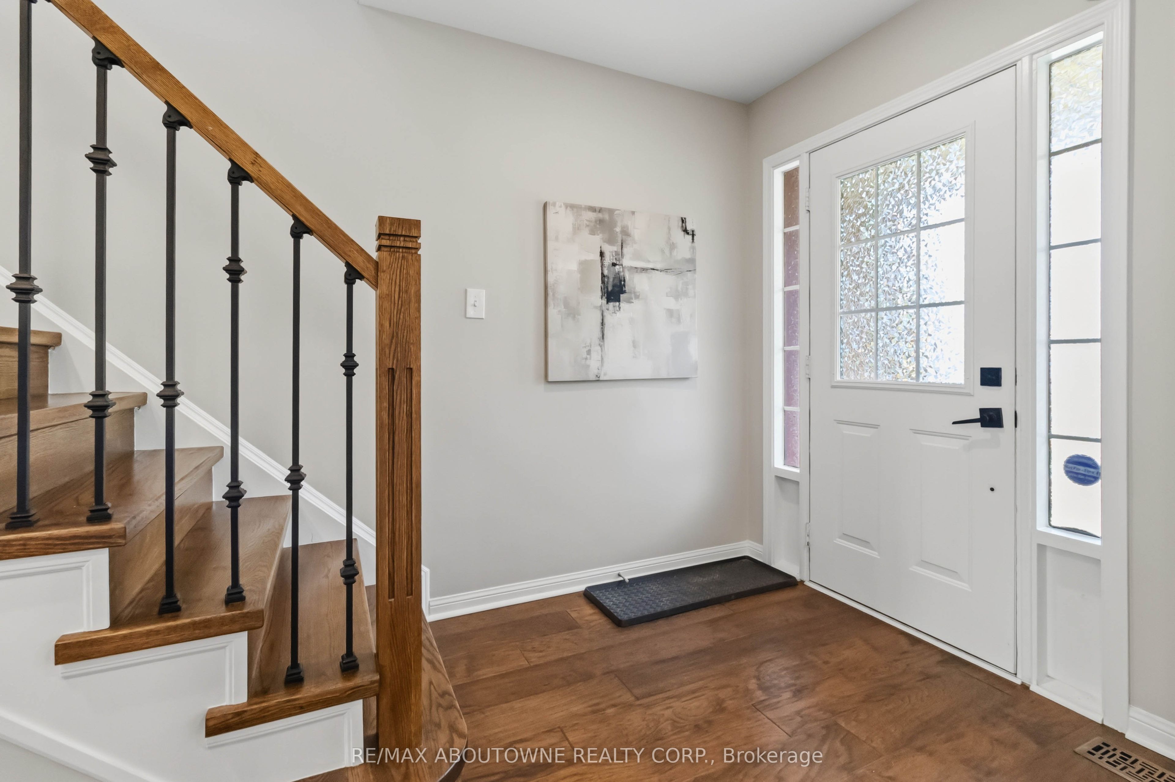 2927 Westoak Trails Boulevard Property Photo 6