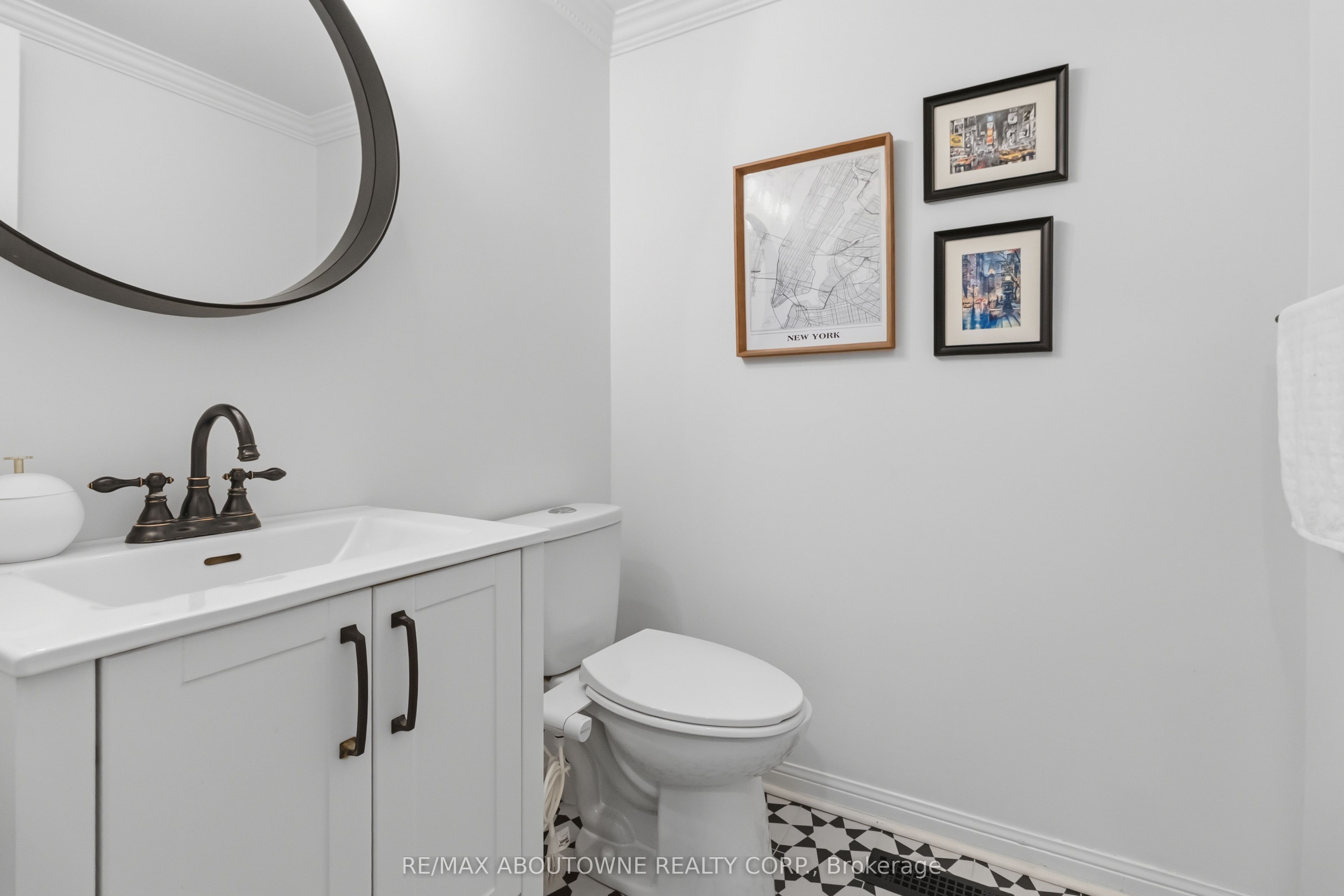 2927 Westoak Trails Boulevard Property Photo 21