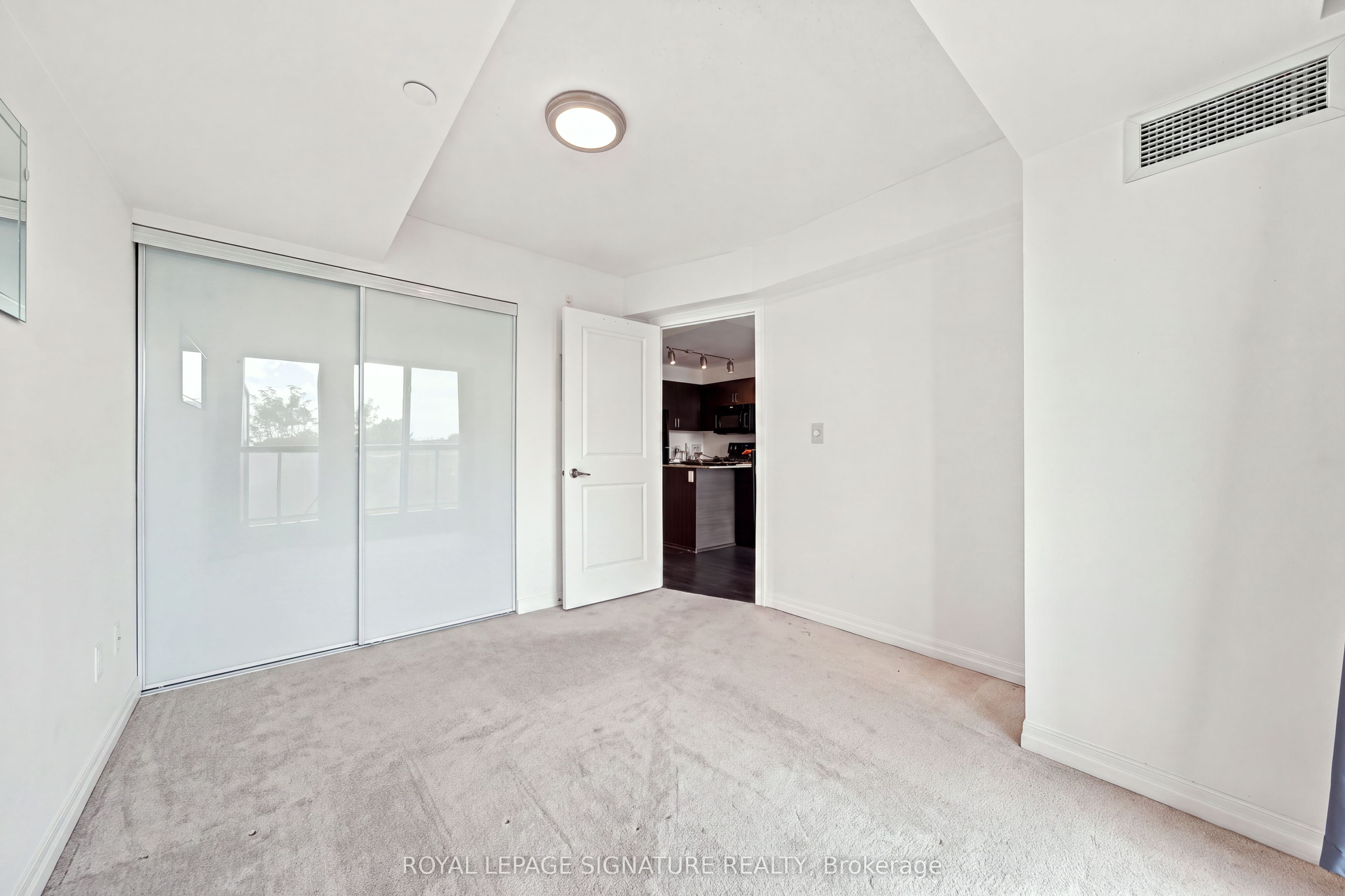 80 Esther Lorrie Drive 417 Property Photo 17