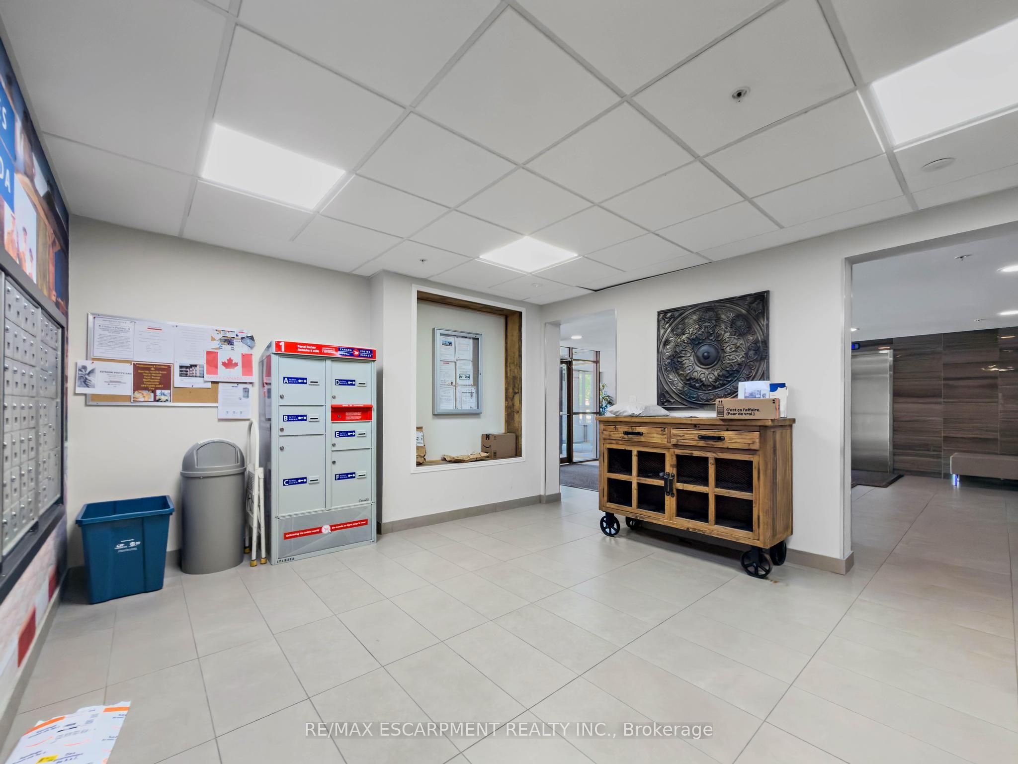 5010 Corporate Drive 109 Property Photo 8