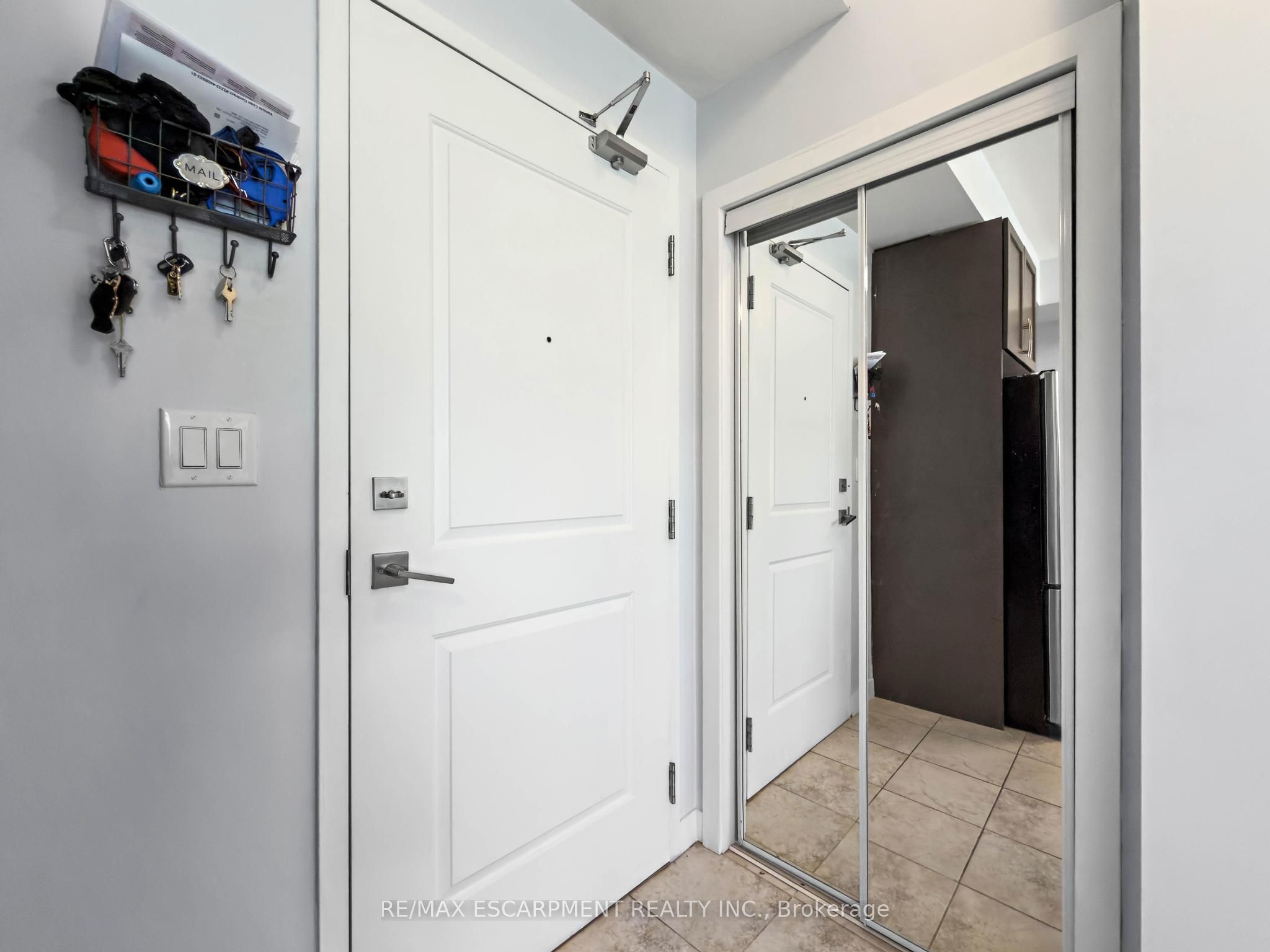 5010 Corporate Drive 109 Property Photo 11