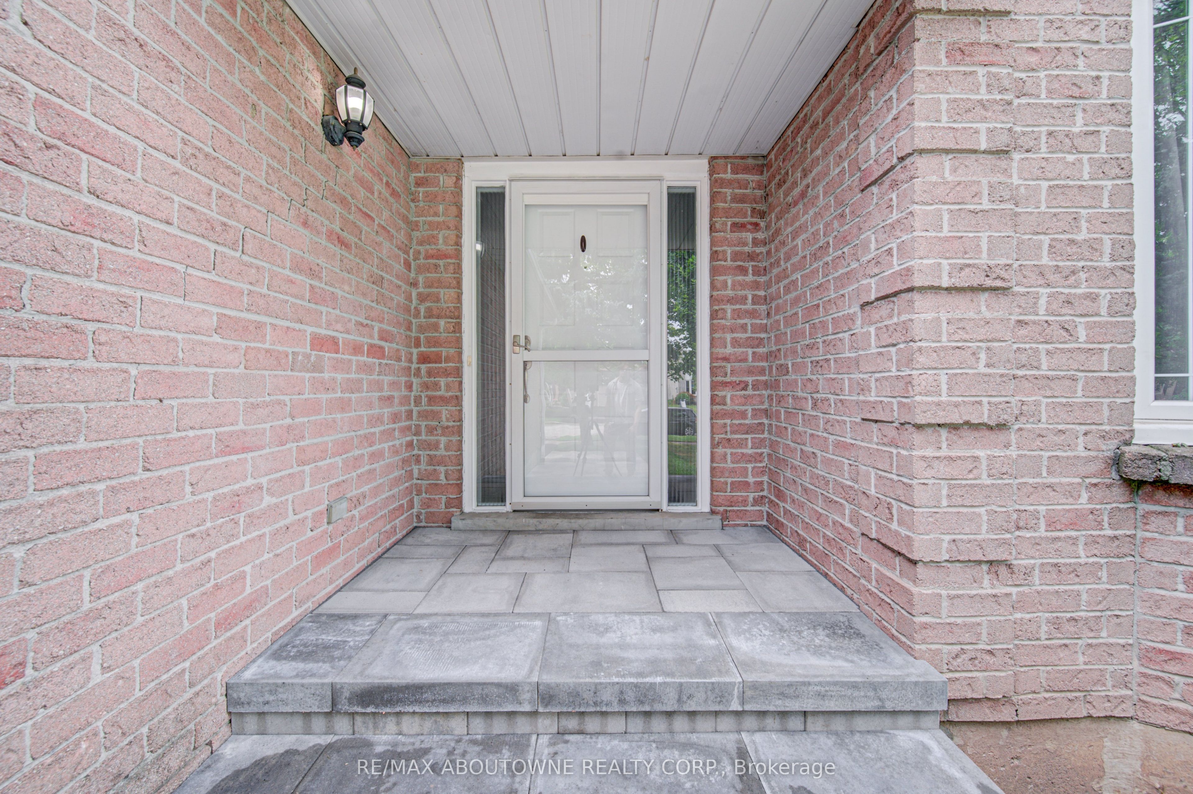 426 Parklane Road Property Photo 4