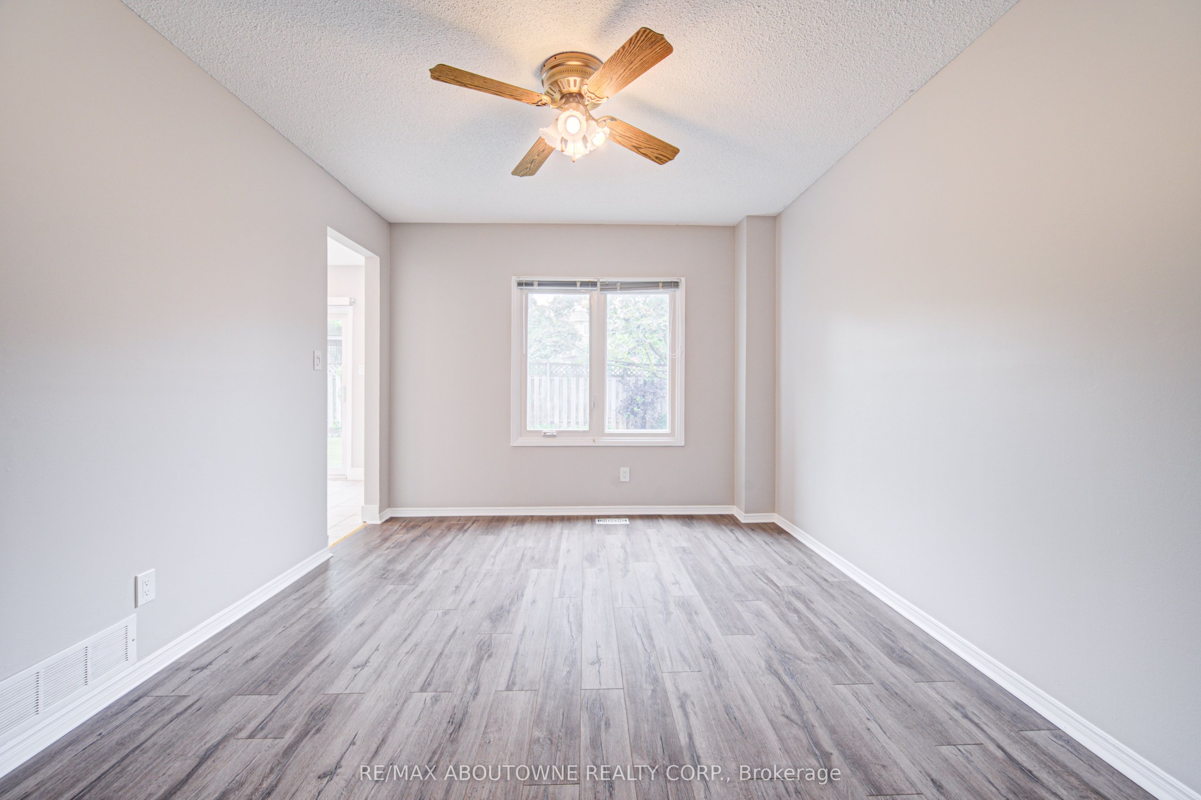 426 Parklane Road Property Photo 17