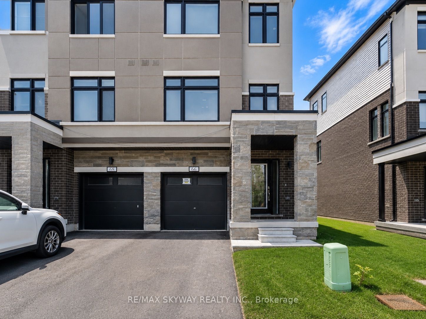 66 Fieldridge Crescent Property Photo 1