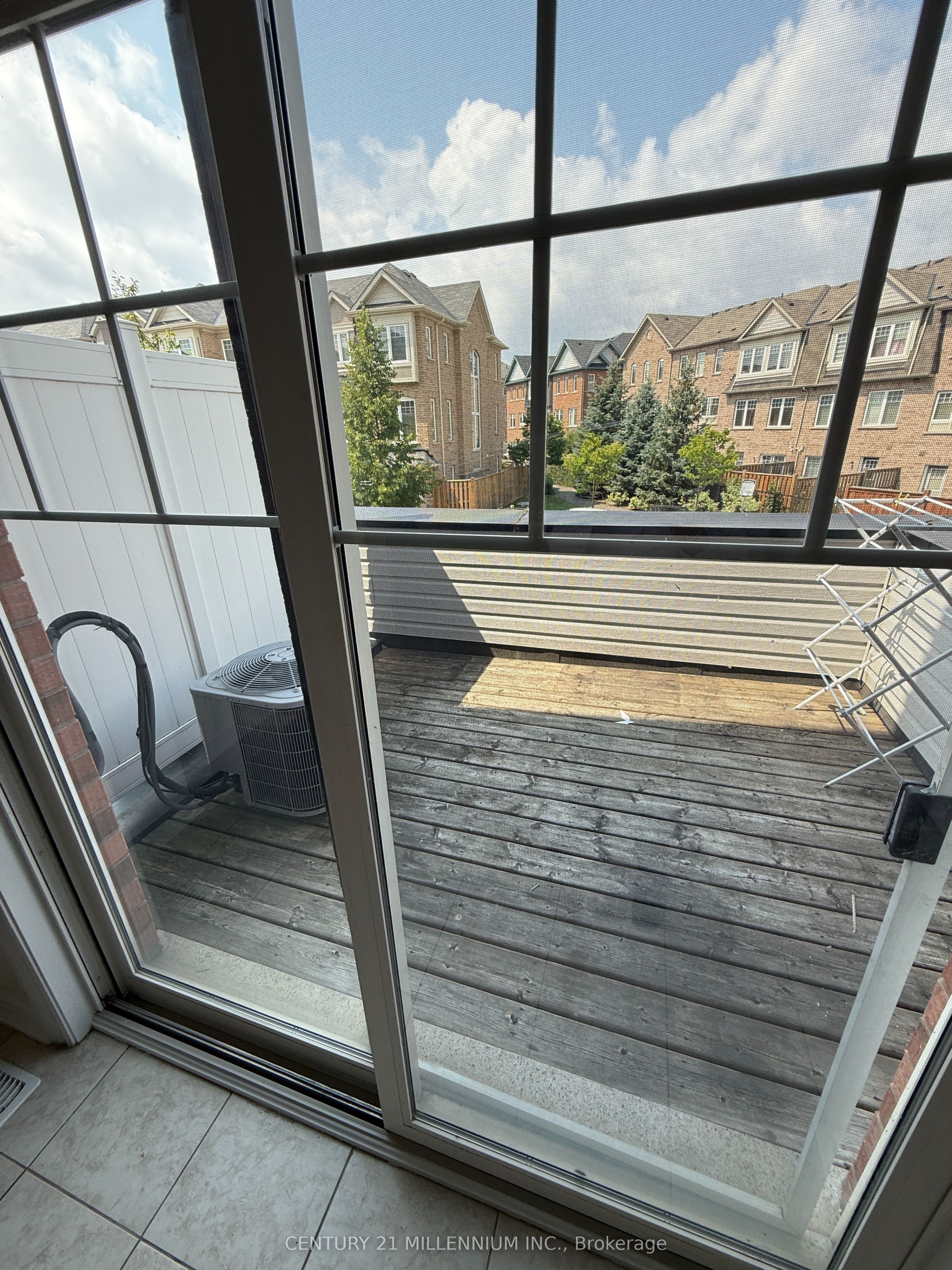 62 Magdalene Crescent Property Photo 7