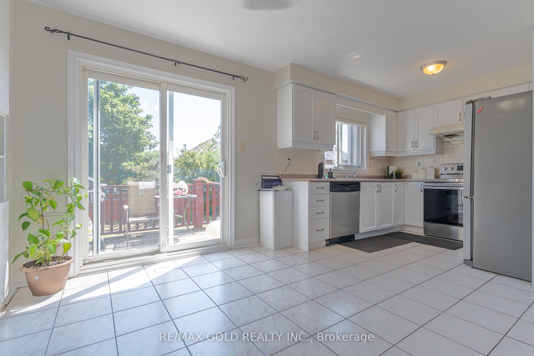 121 Bighorn Crescent Property Photo 14