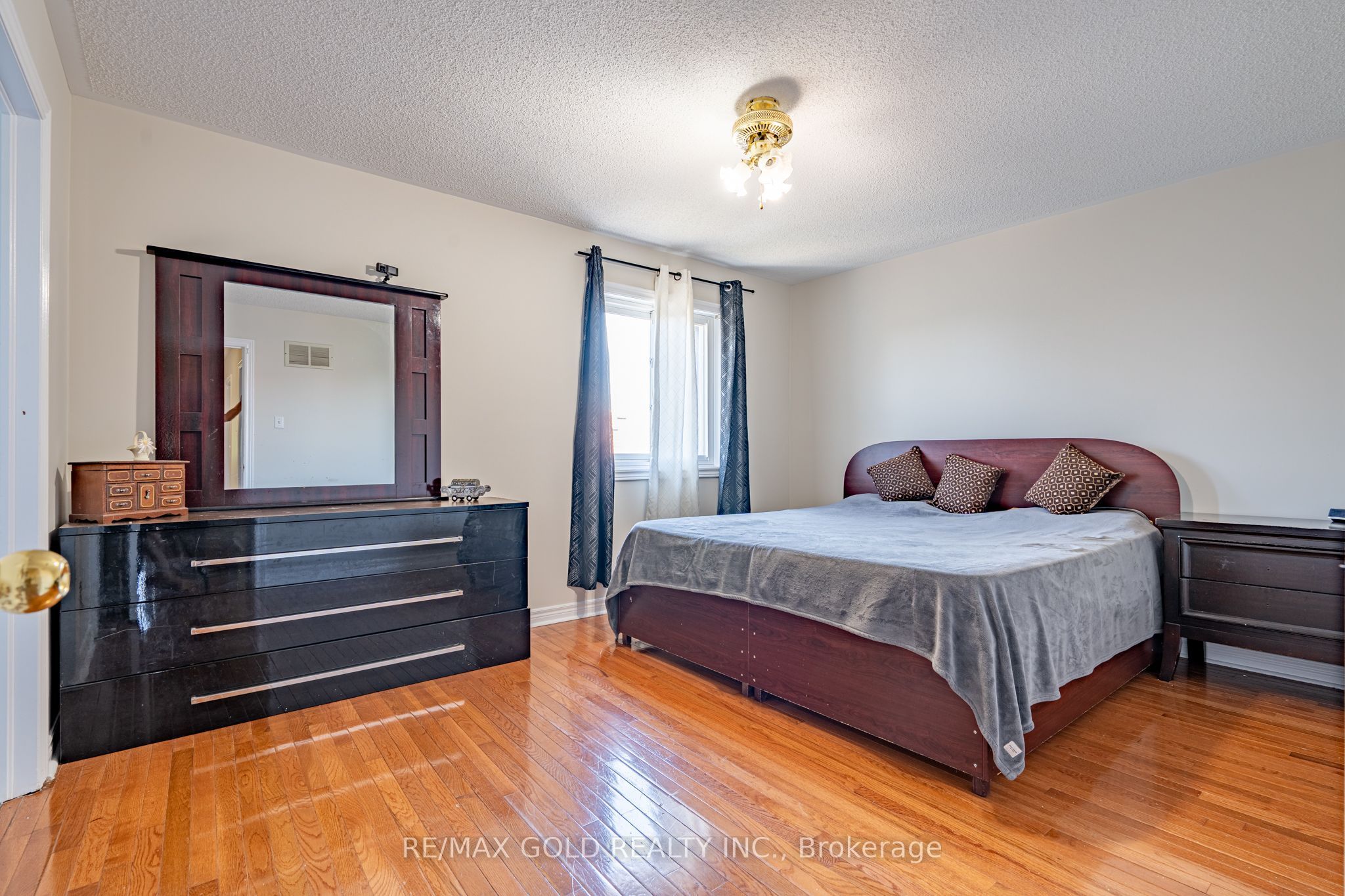 121 Bighorn Crescent Property Photo 19