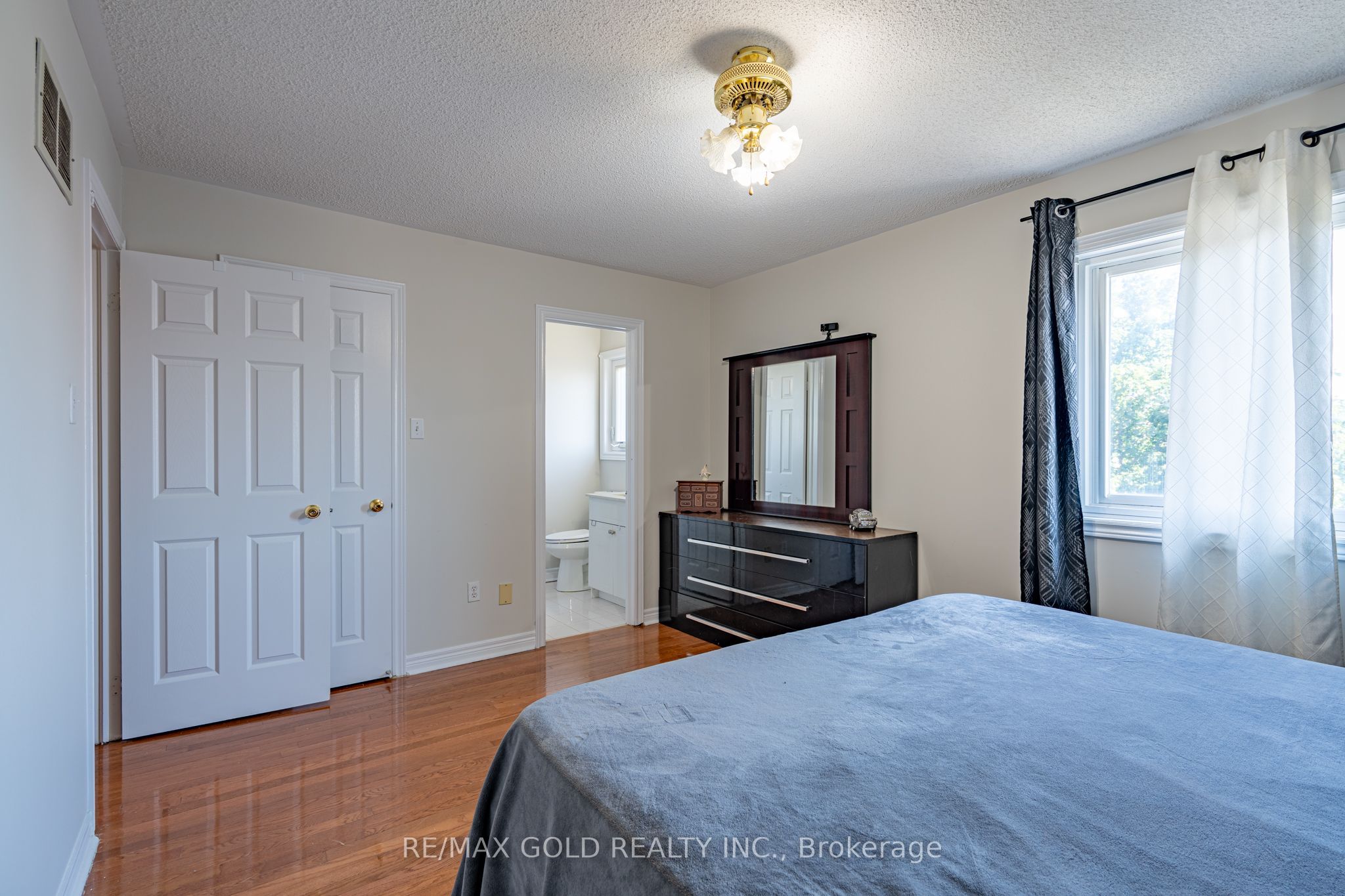 121 Bighorn Crescent Property Photo 20