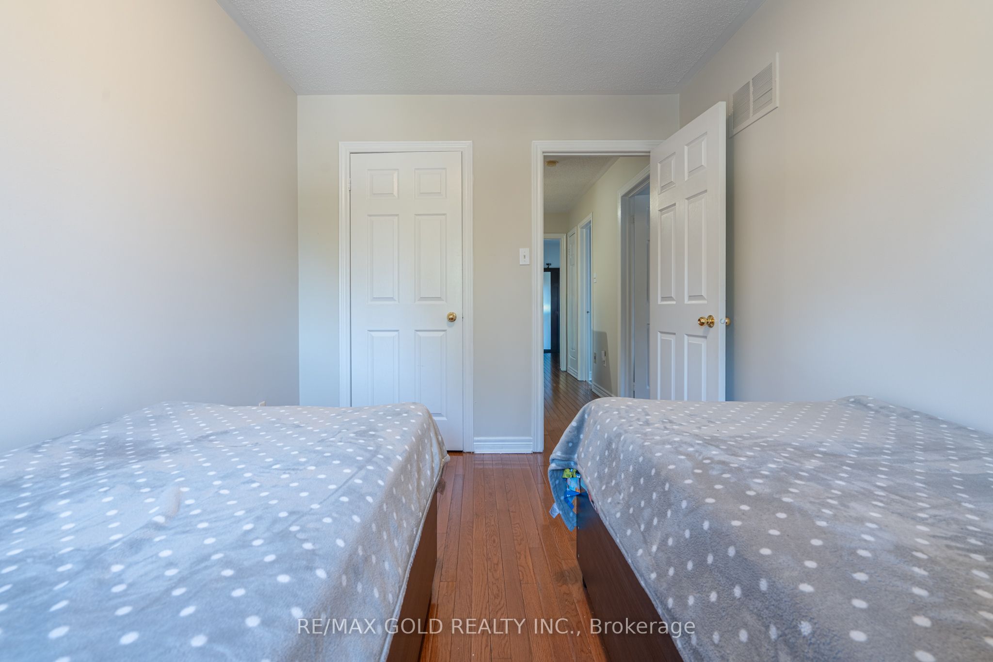 121 Bighorn Crescent Property Photo 26