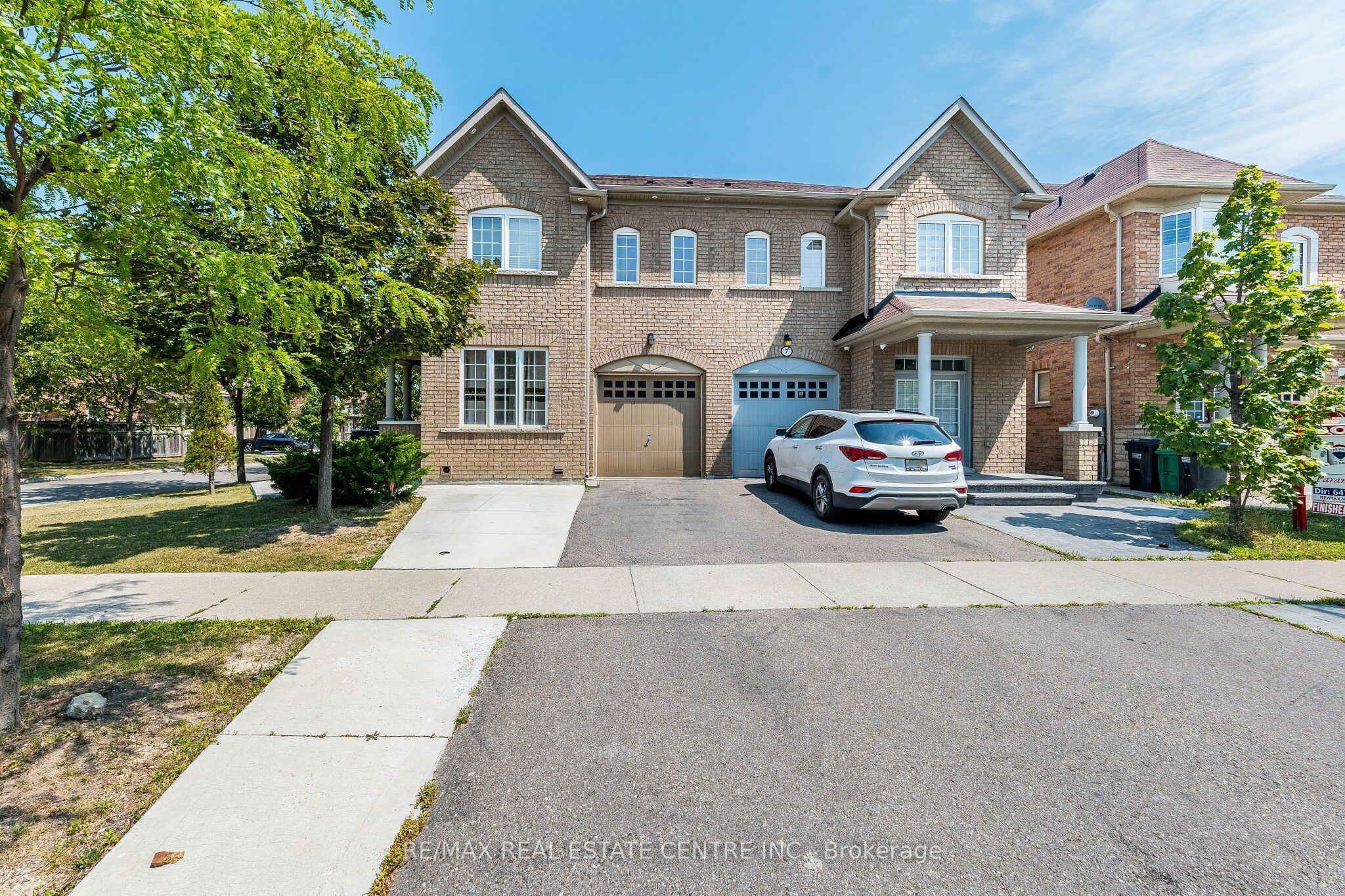 9 Loftsmoor Drive Property Photo 1