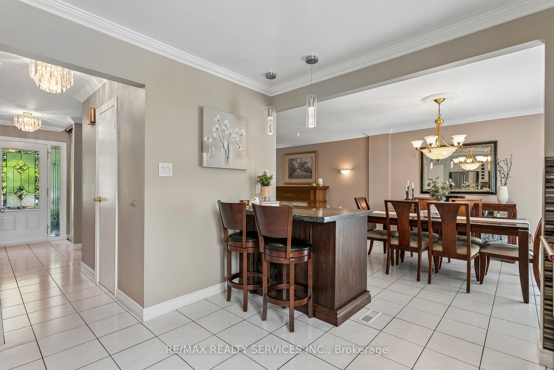 11 Longbourne Crescent Property Photo 19
