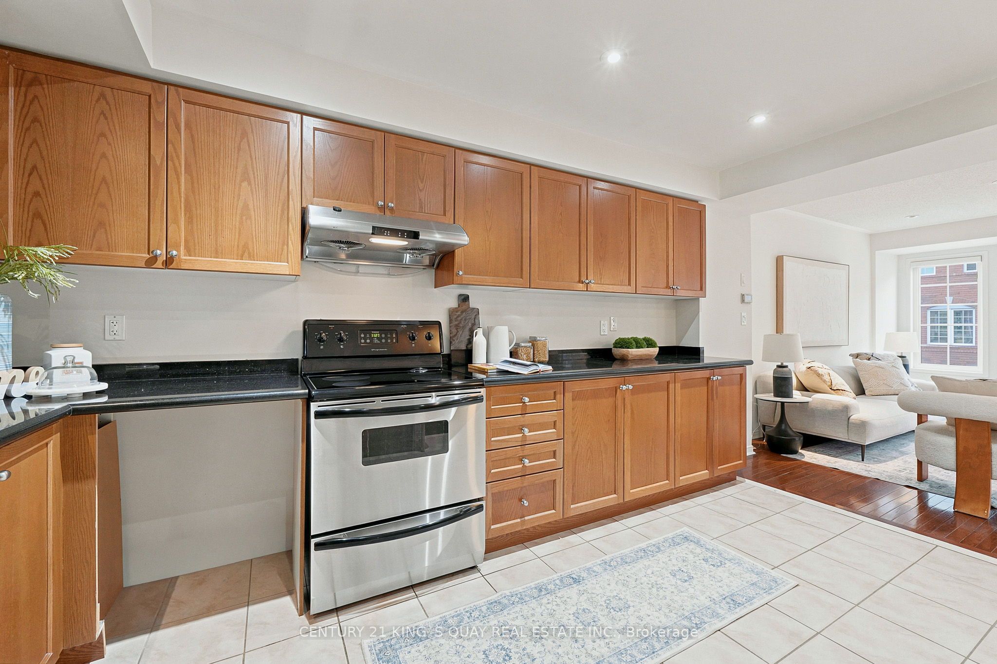 619 Evans Avenue 22 Property Photo 12