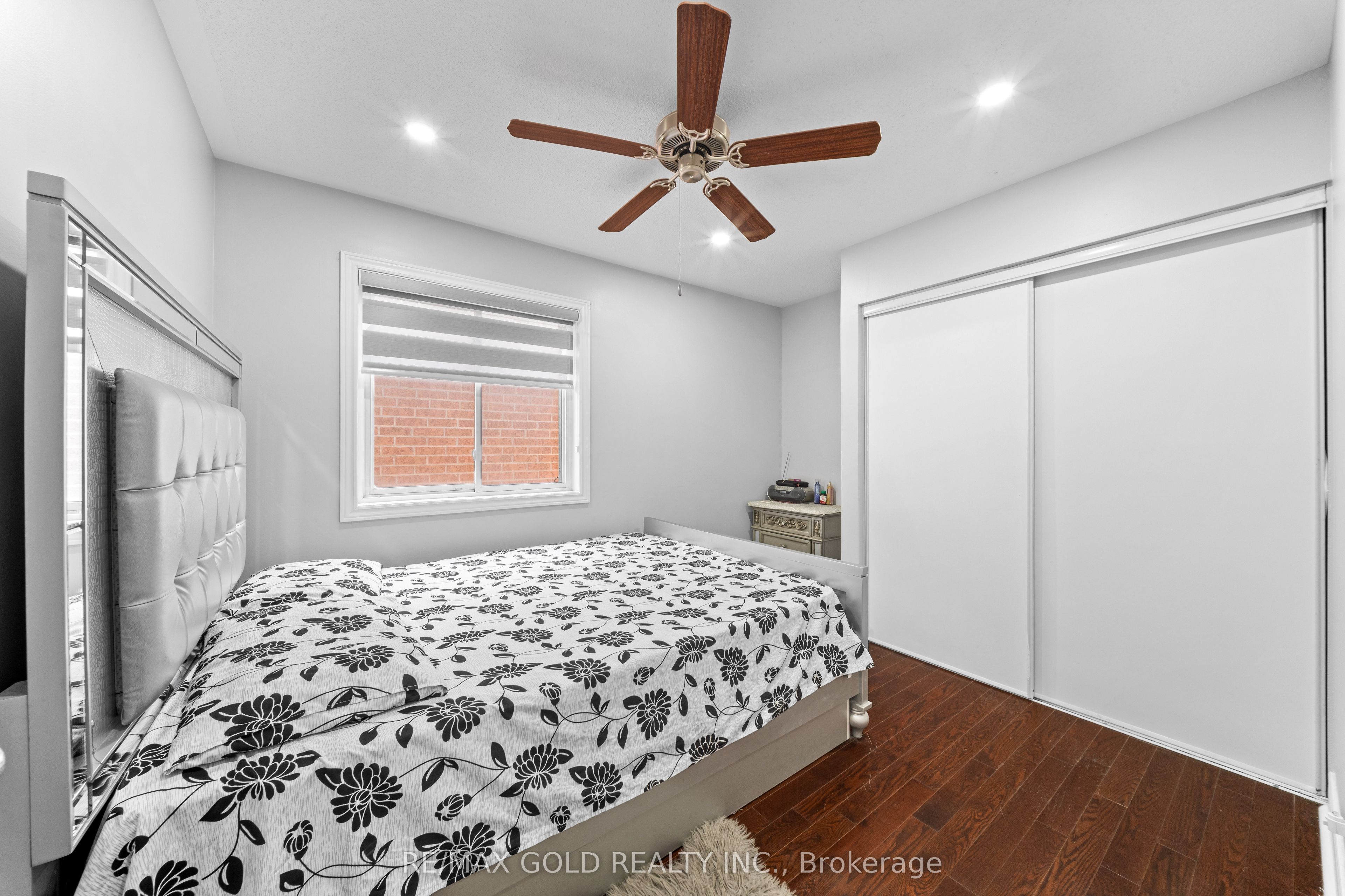 8 Bayridge Drive Property Photo 21