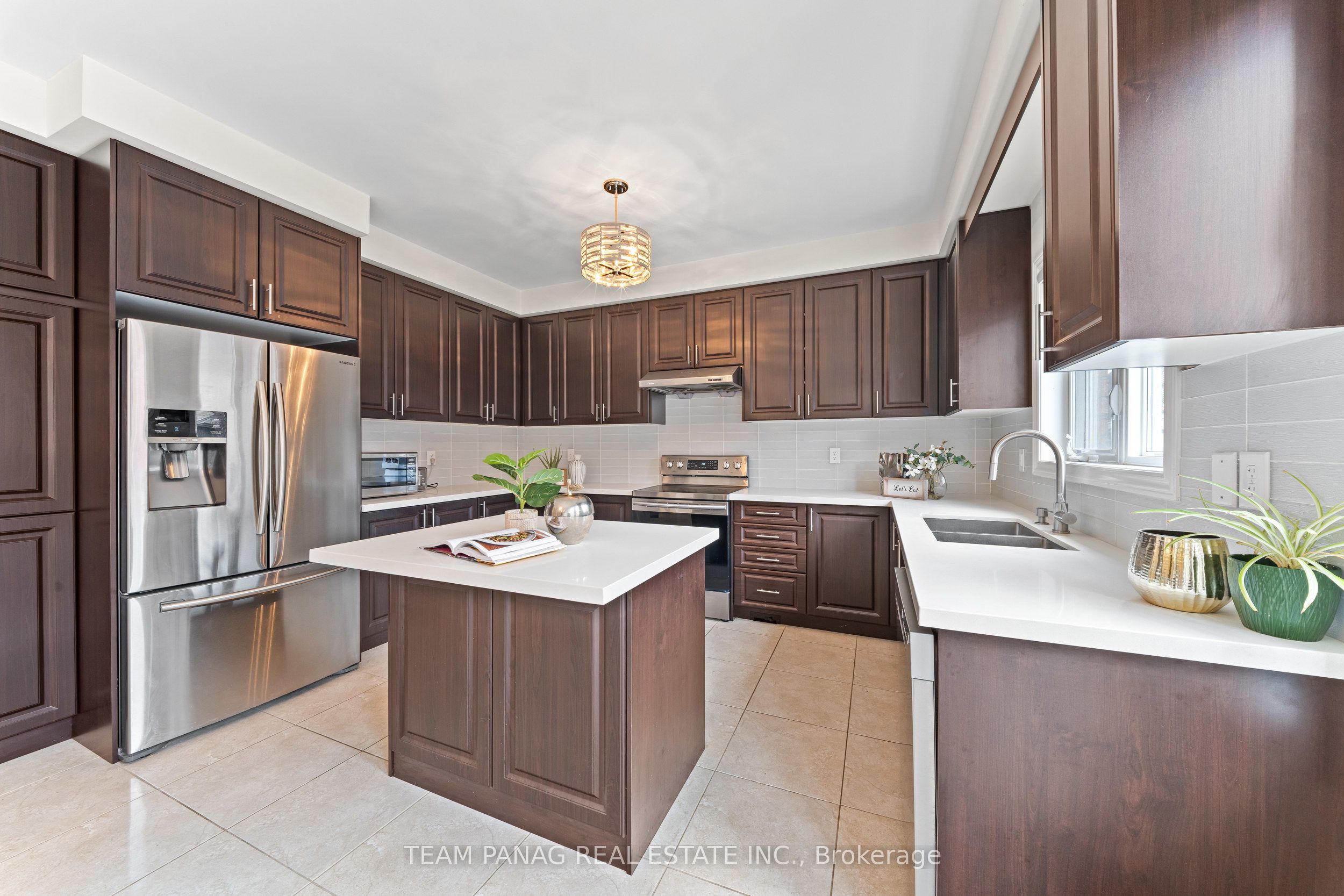 13 Venue Road Property Photo 16