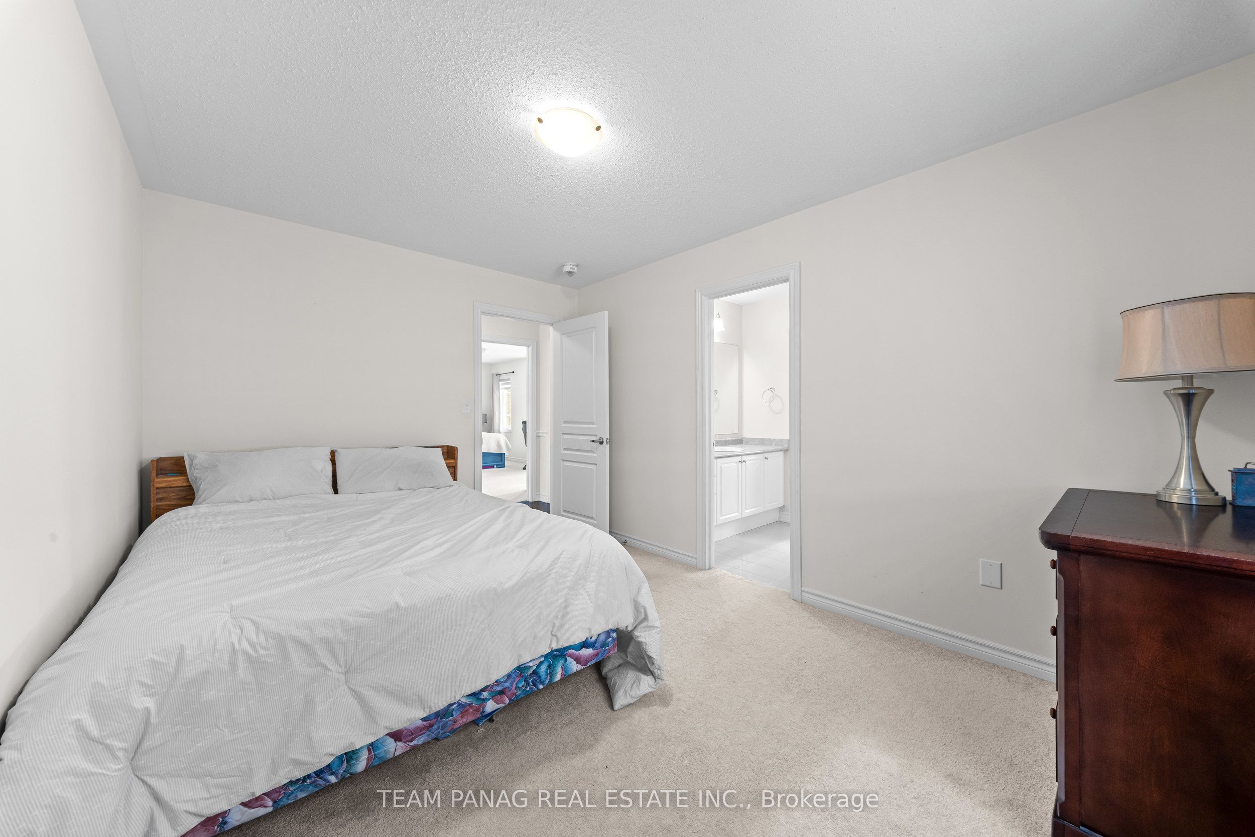 13 Venue Road Property Photo 35
