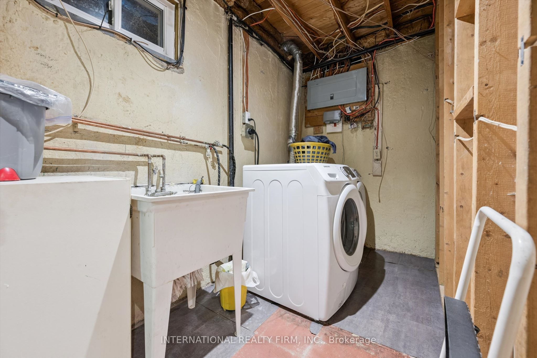 2659 Constable Road Property Photo 31