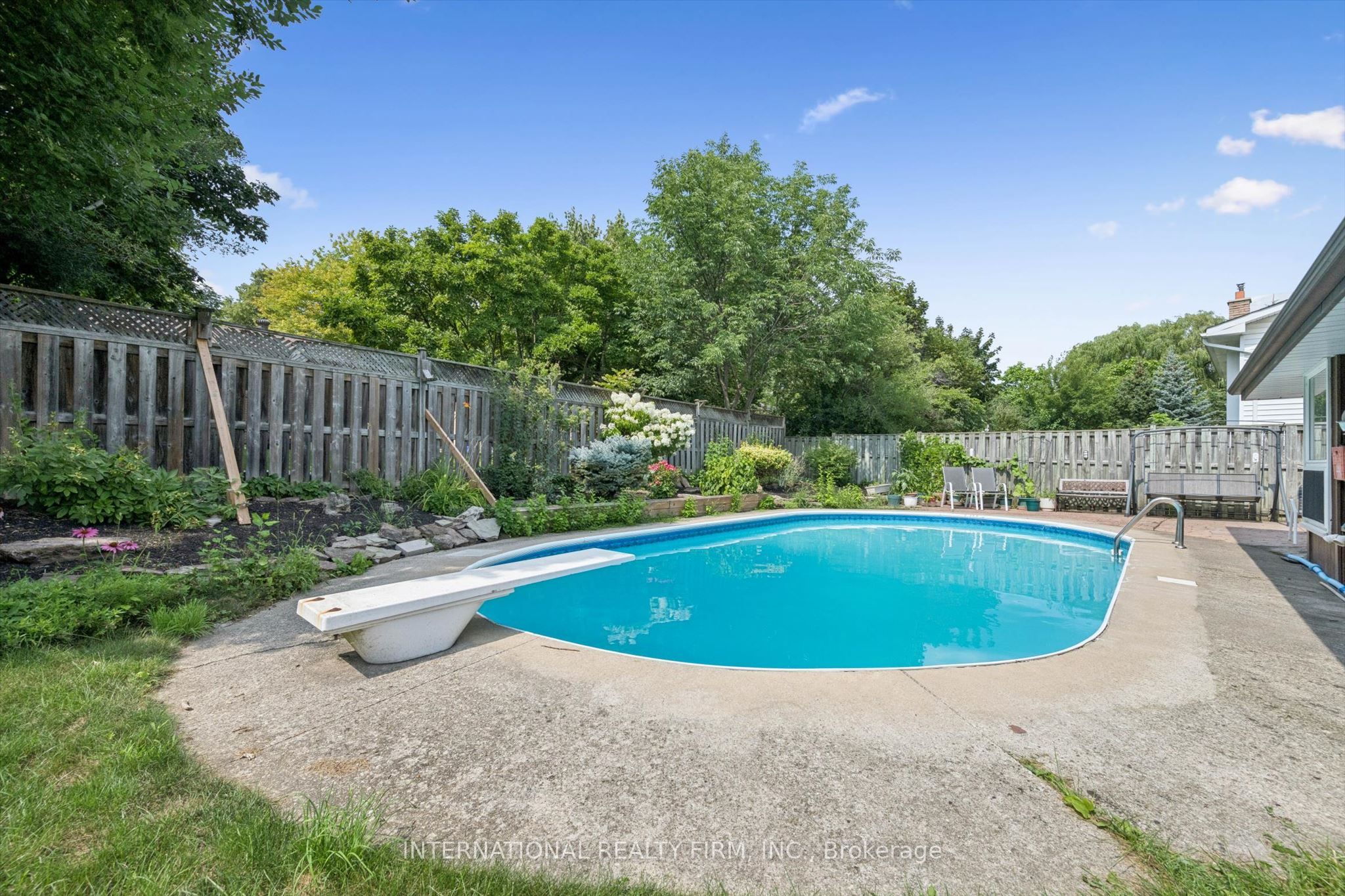 2659 Constable Road Property Photo 36