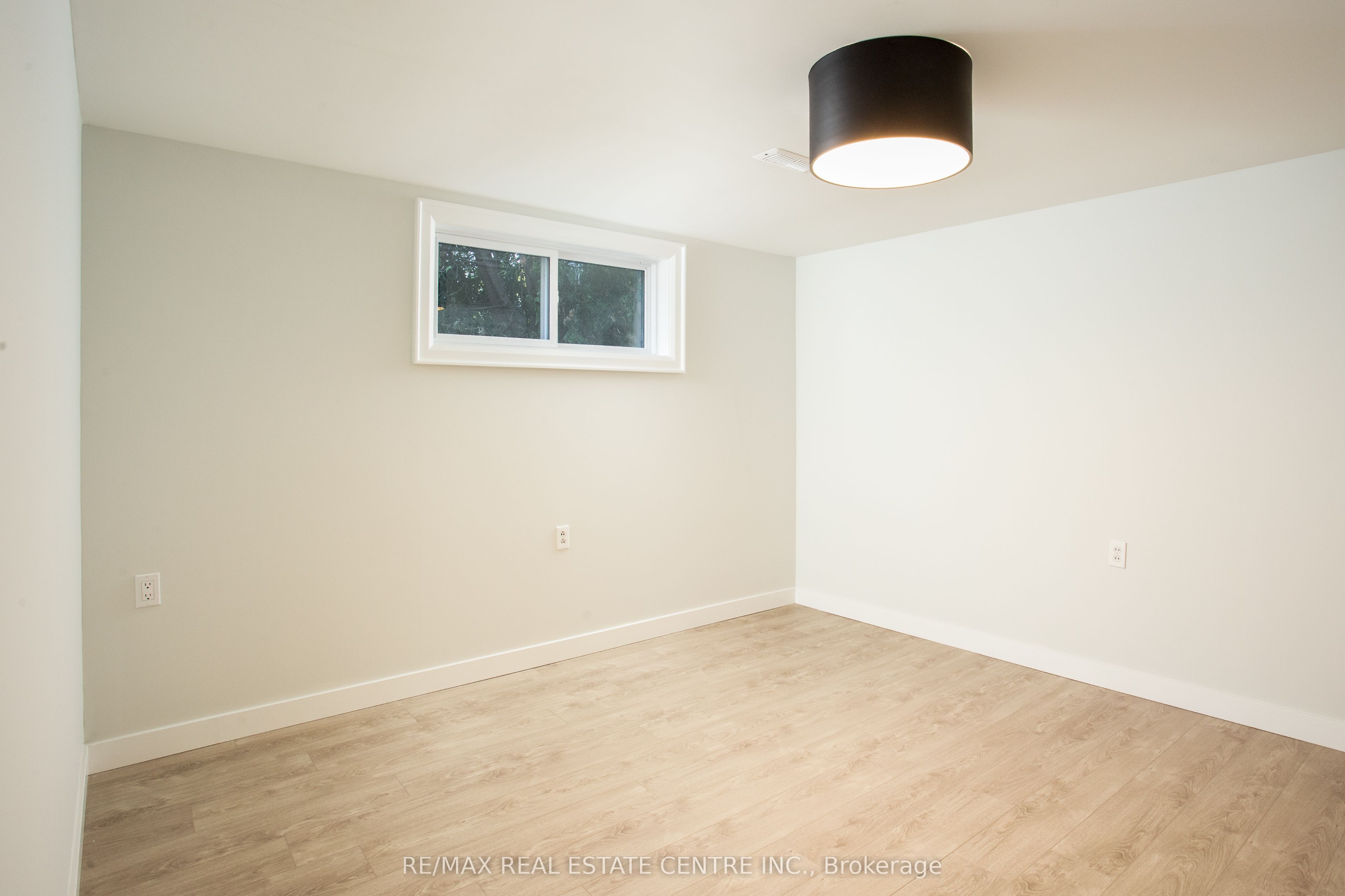 446 Willis Drive Property Photo 25