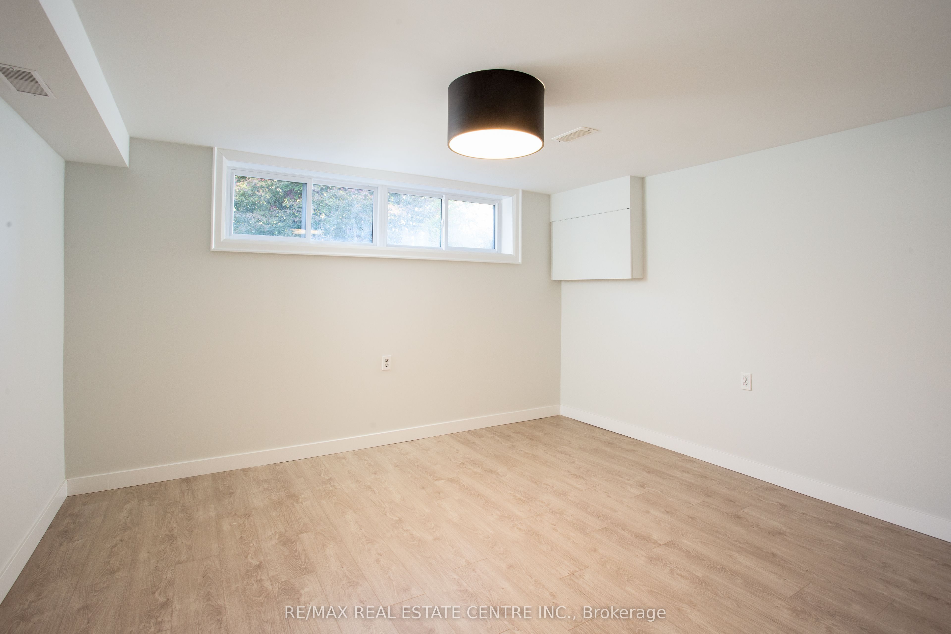 446 Willis Drive Property Photo 26