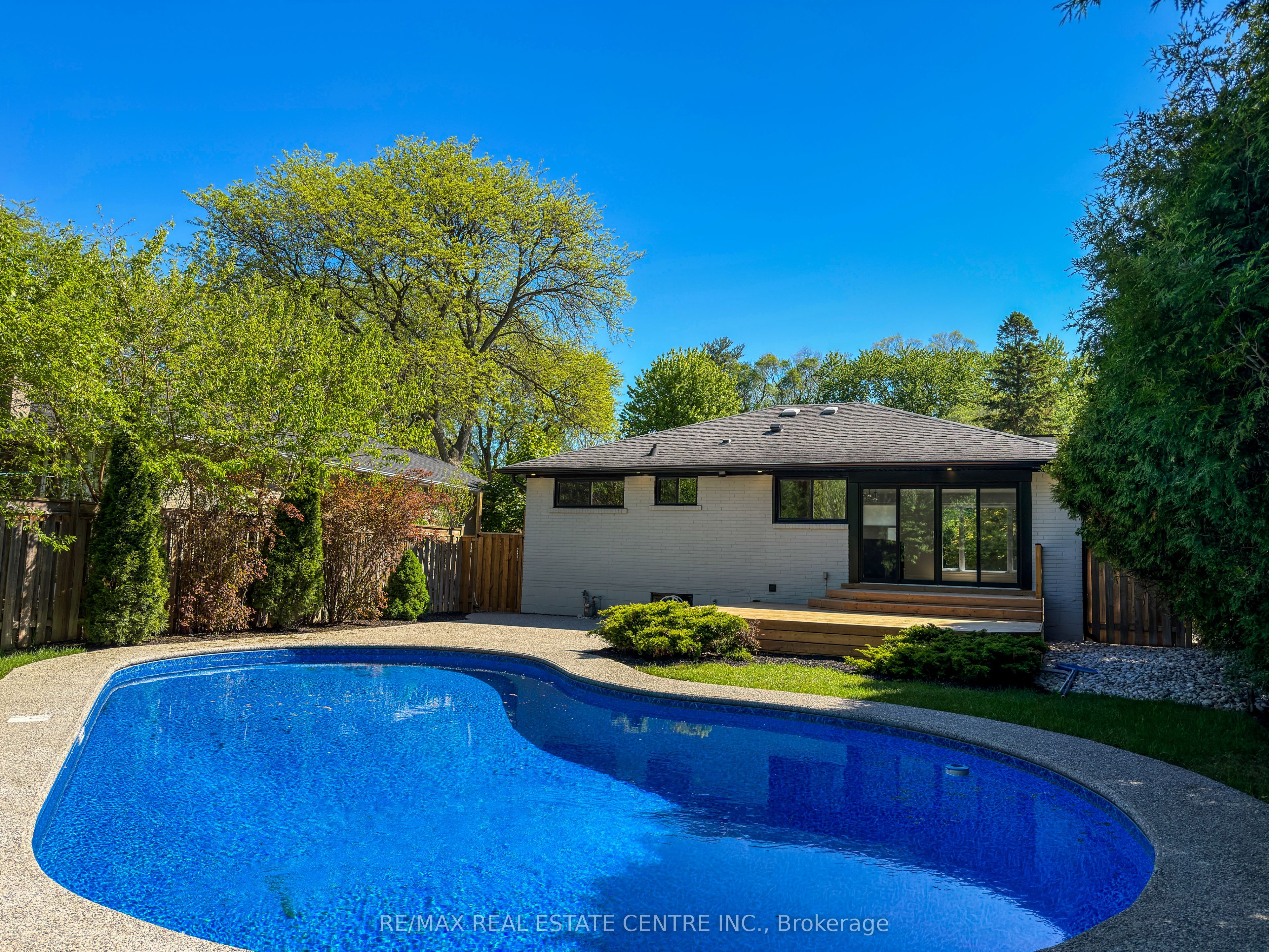 446 Willis Drive Property Photo 29