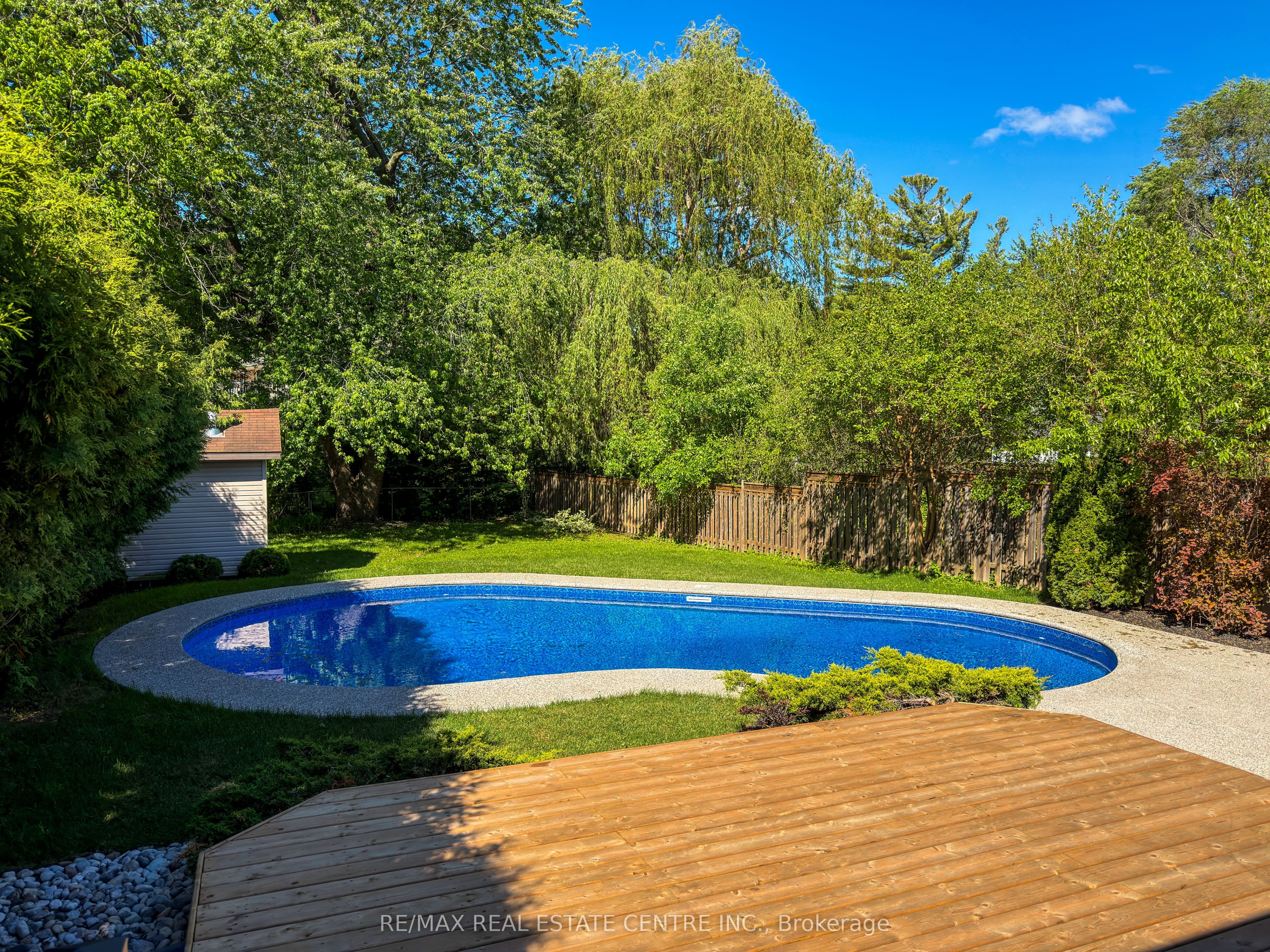 446 Willis Drive Property Photo 31