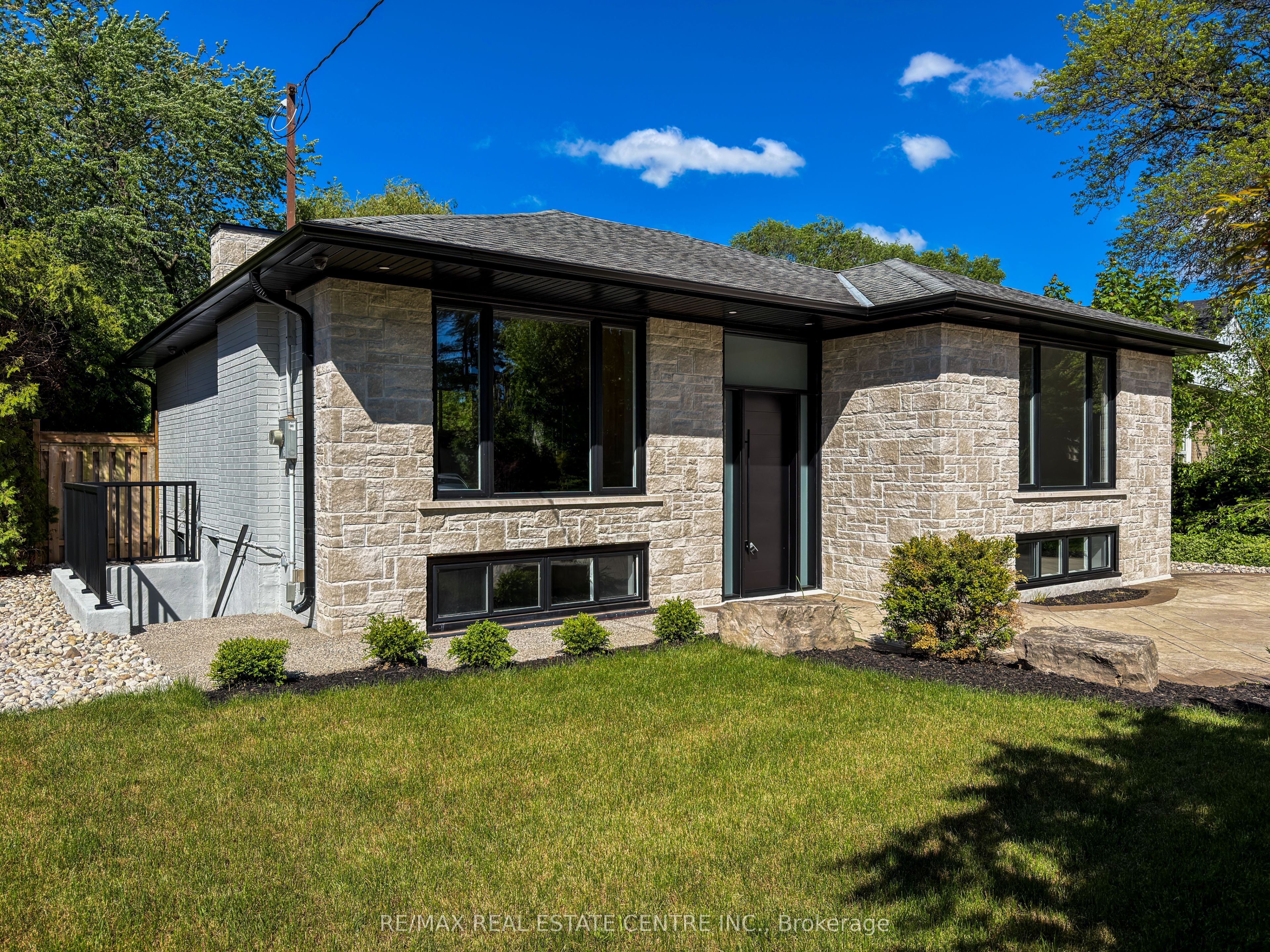 446 Willis Drive Property Photo 34
