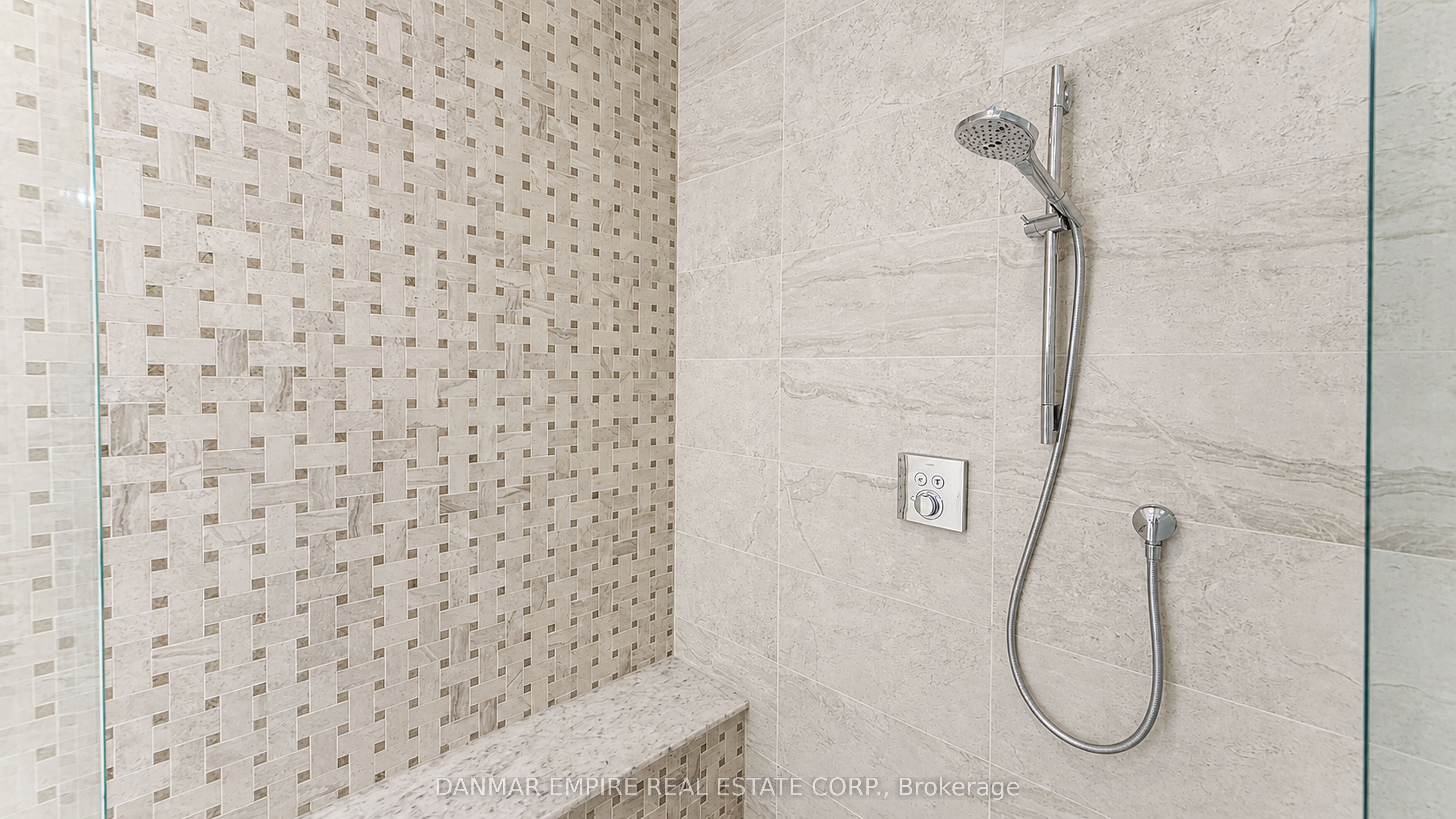 2193 Grayson Green Court Property Photo 43