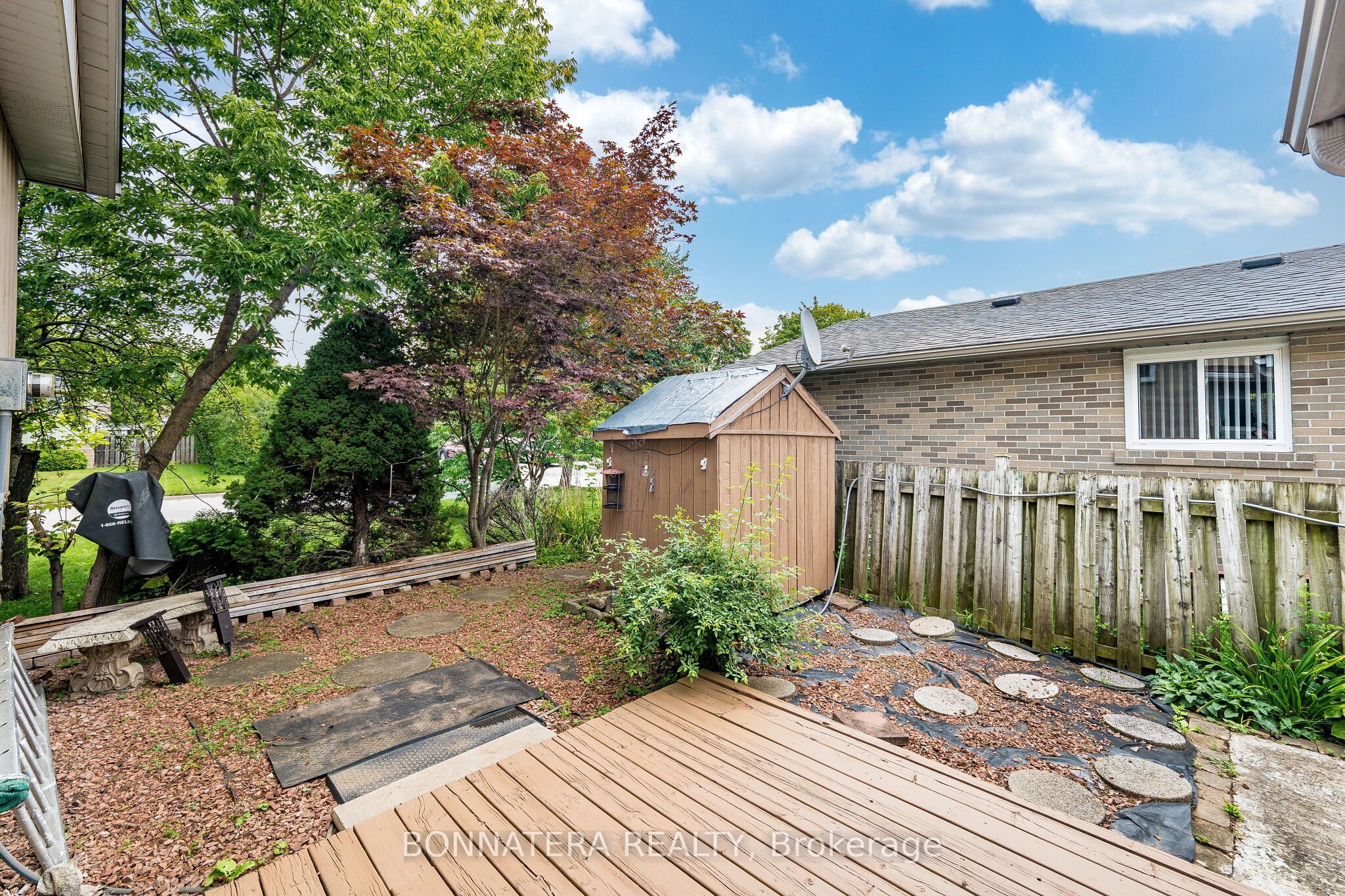 1324 Aldridge Crescent Property Photo 41