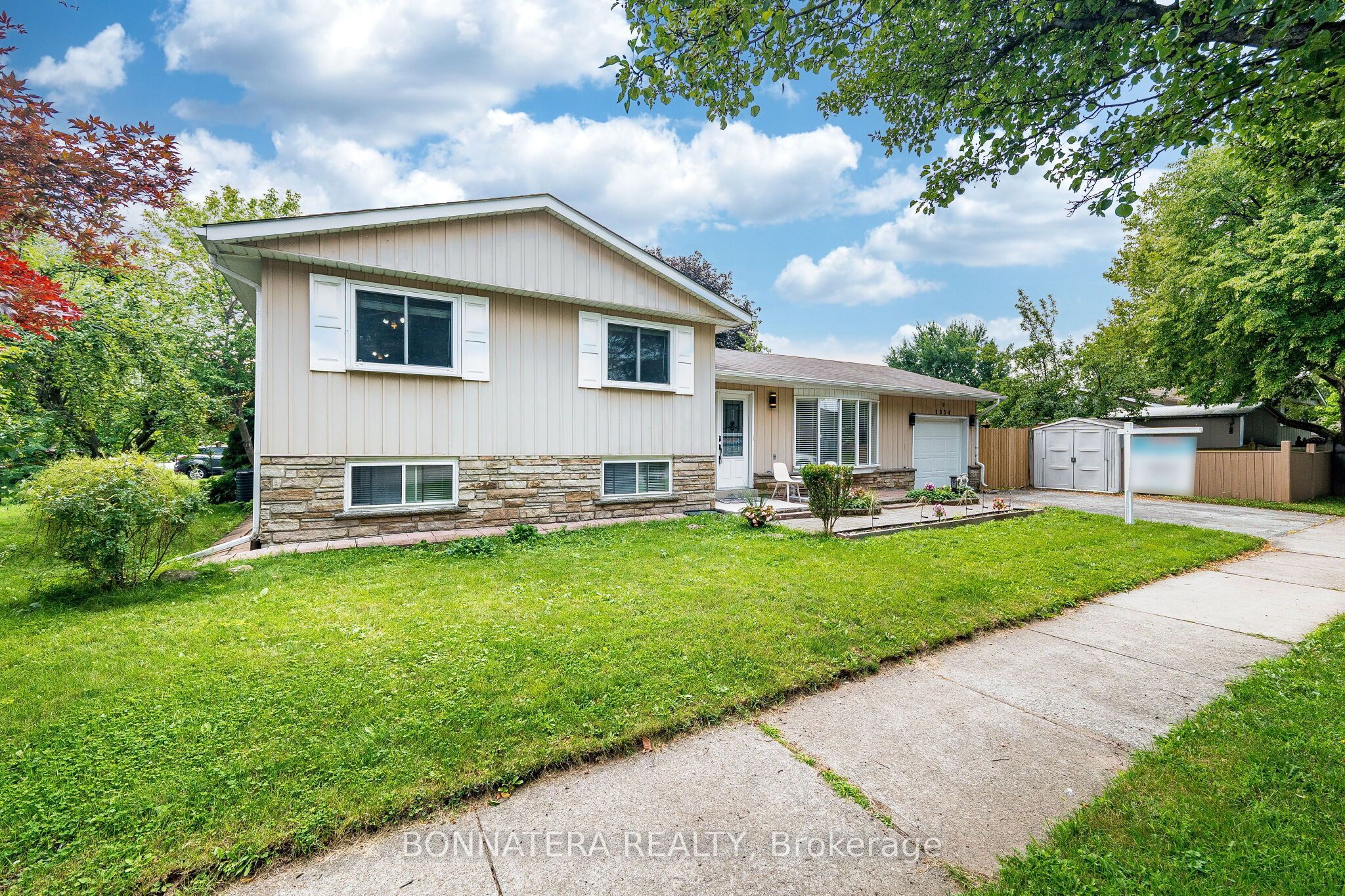 1324 Aldridge Crescent Property Photo 46