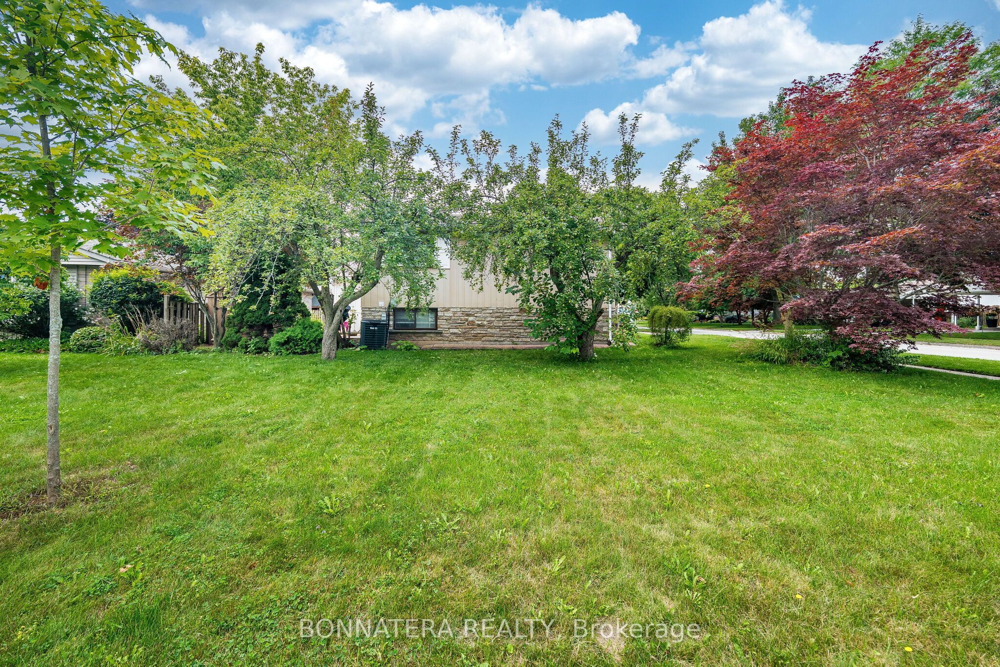 1324 Aldridge Crescent Property Photo 48