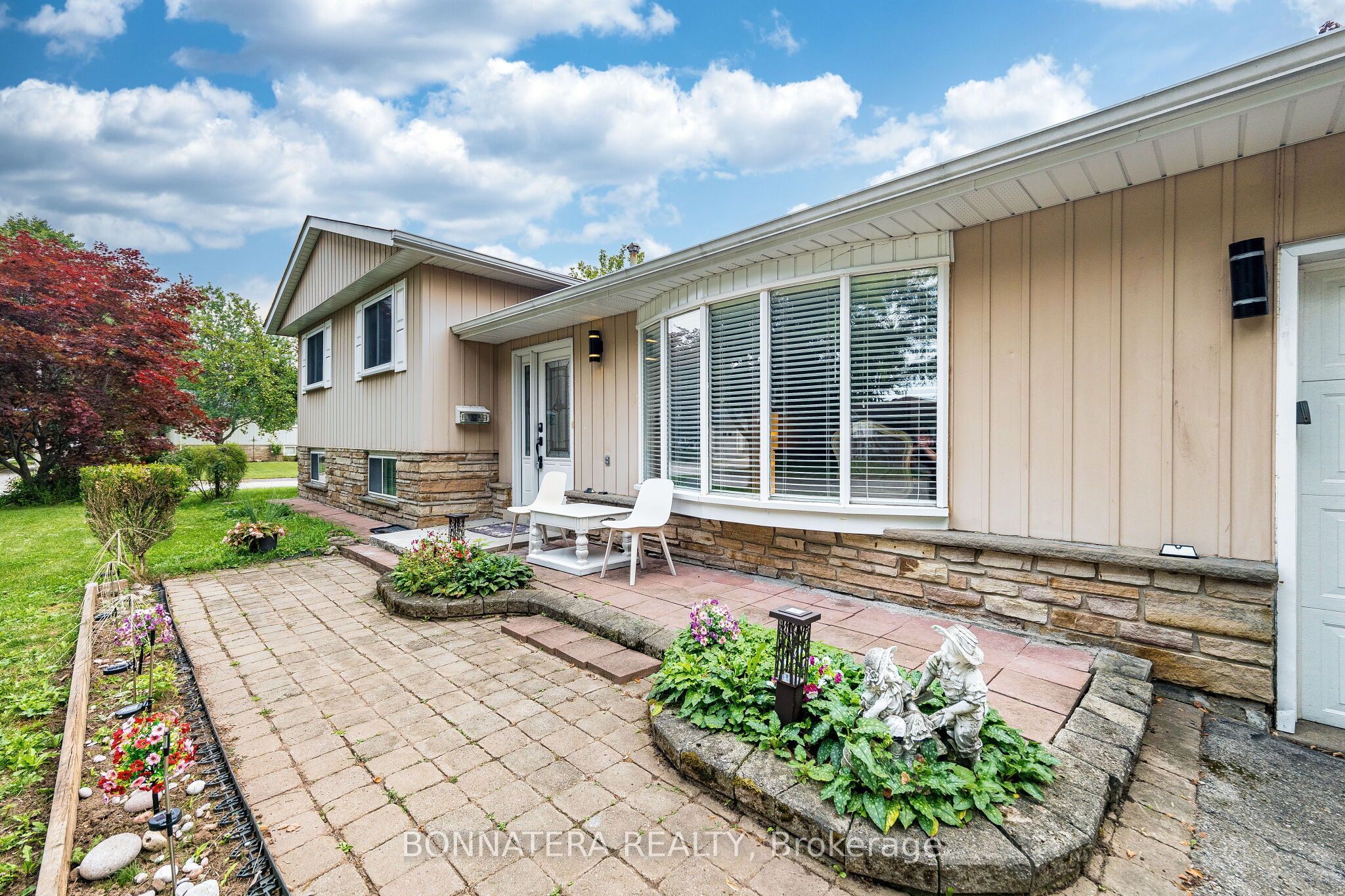 1324 Aldridge Crescent Property Photo 49